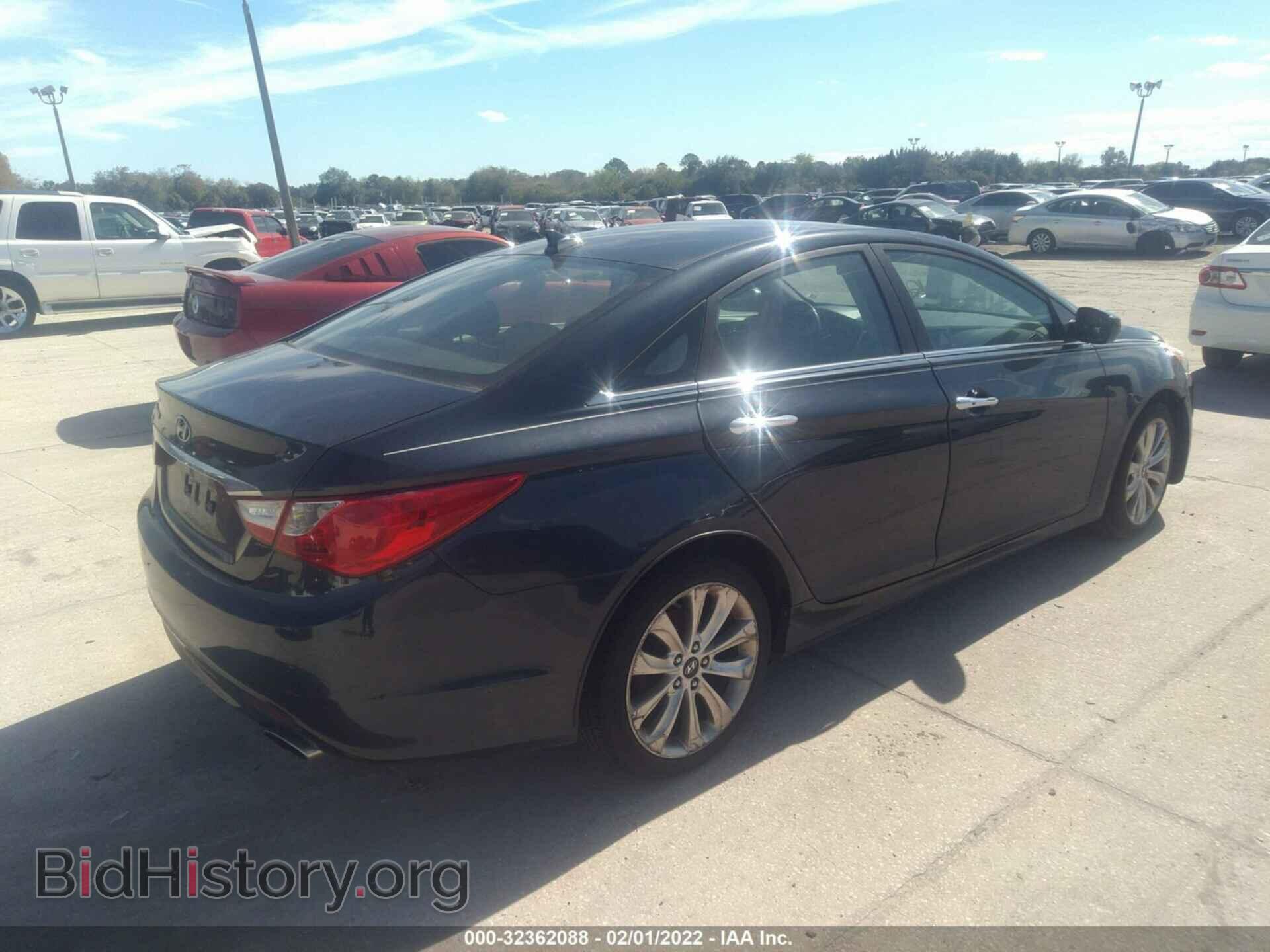 2011 HYUNDAI SONATA - VIN: 5NPEC4AC2BH081375 - Photo 4