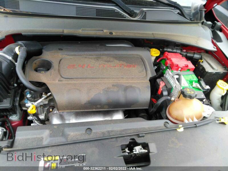 2020 Jeep COMPASS (VIN 3C4NJDDB0LT163177) — photo 10 of 11