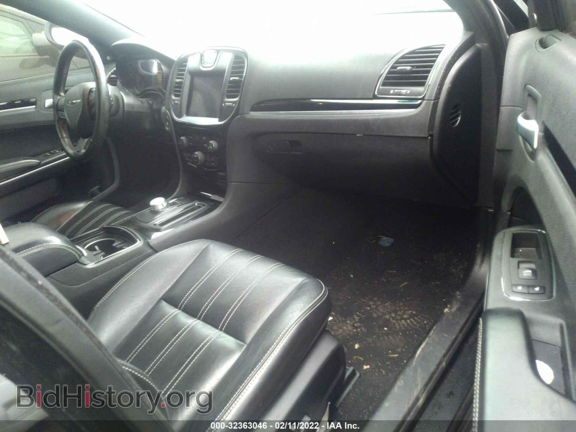 2019 CHRYSLER 300 - VIN: 2C3CCAGGXKH586254 - Фото 5