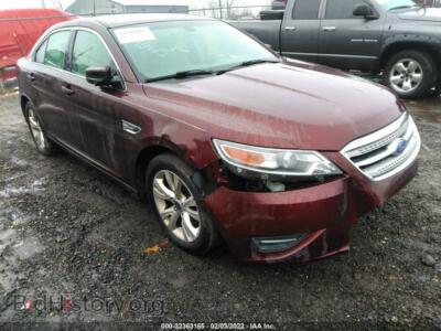 2012 Ford TAURUS SEL, красный — VIN 1FAHP2EW9CG133154, IAAI