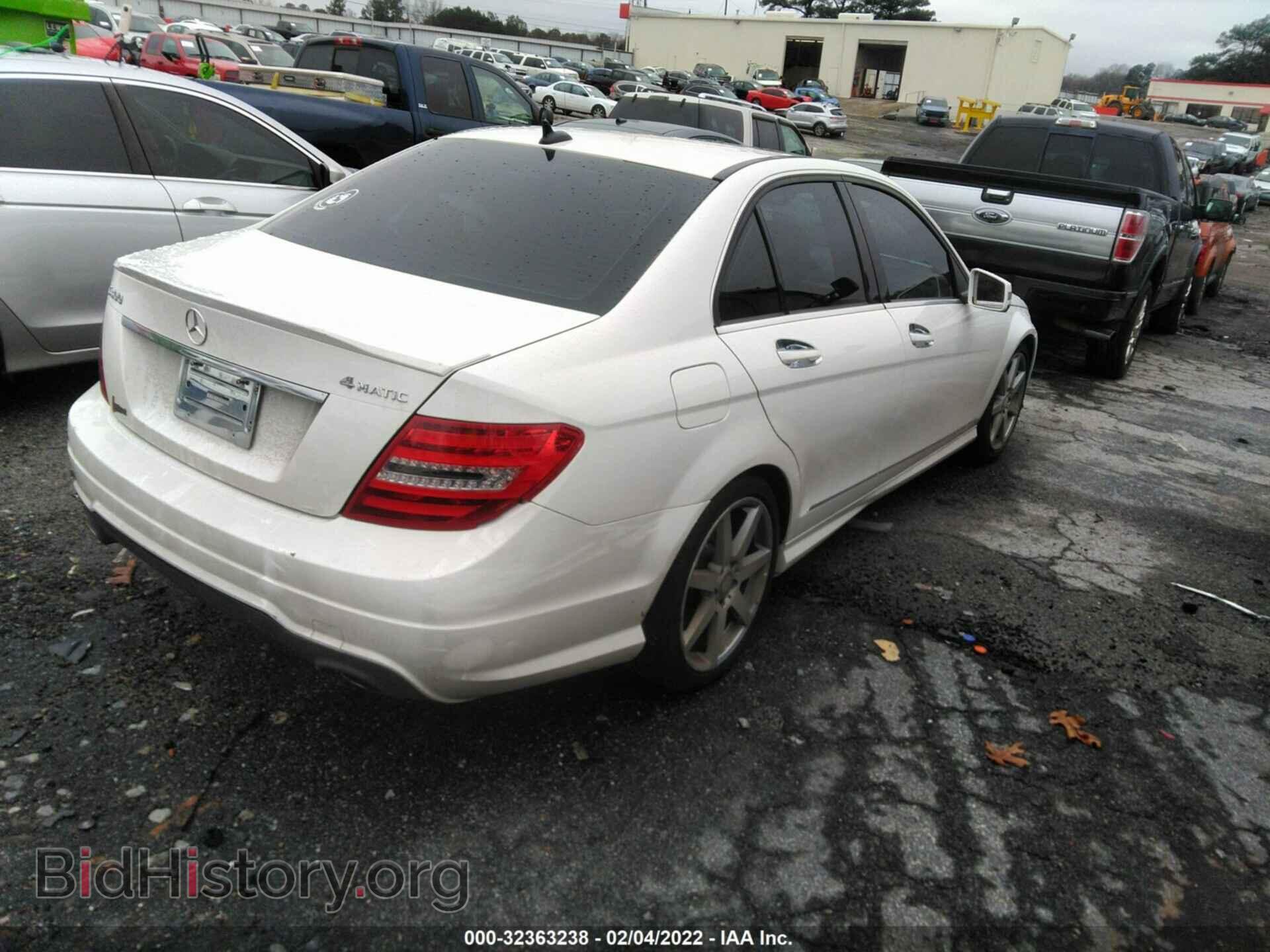 2014 MERCEDES-BENZ C-CLASS - VIN: WDDGF8AB4EA957430 - Фото 4