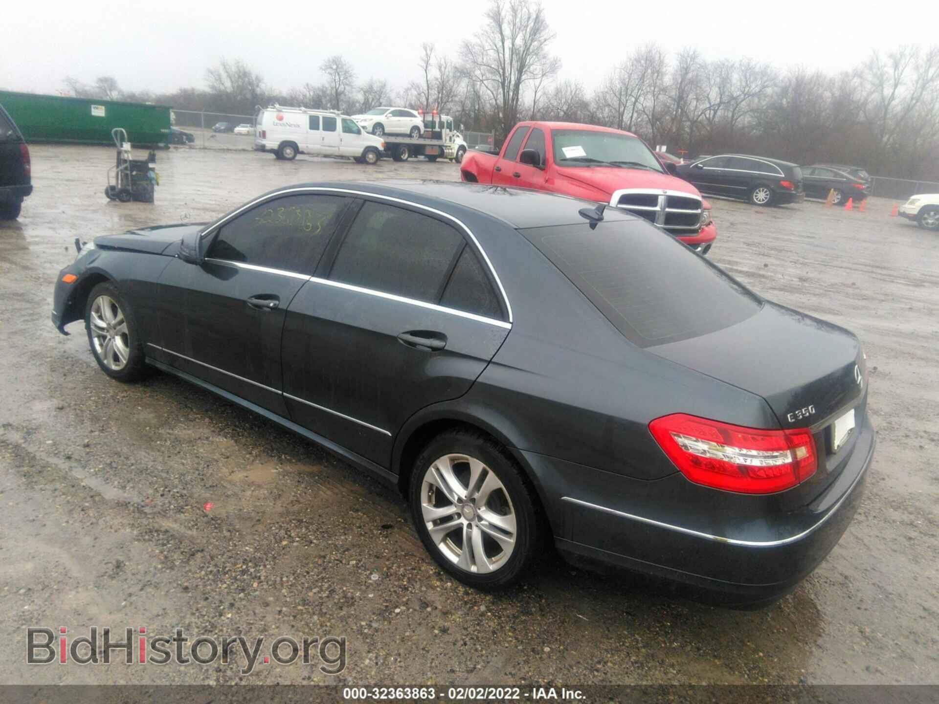 2011 MERCEDES-BENZ E-CLASS - VIN: WDDHF8HB7BA493619 - Фото 3
