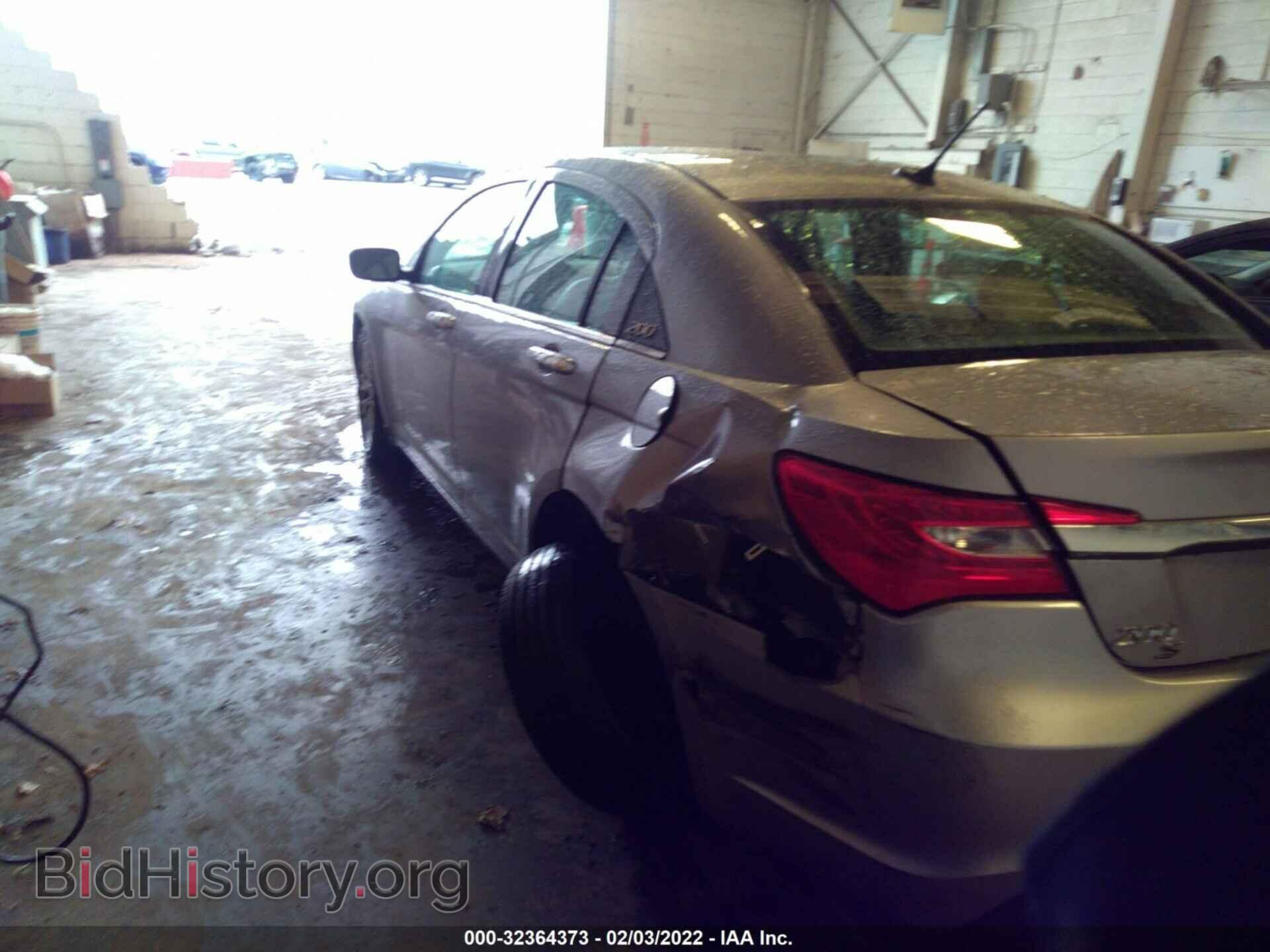 2013 CHRYSLER 200 - VIN: 1C3CCBCG3DN549780 - Фото 3