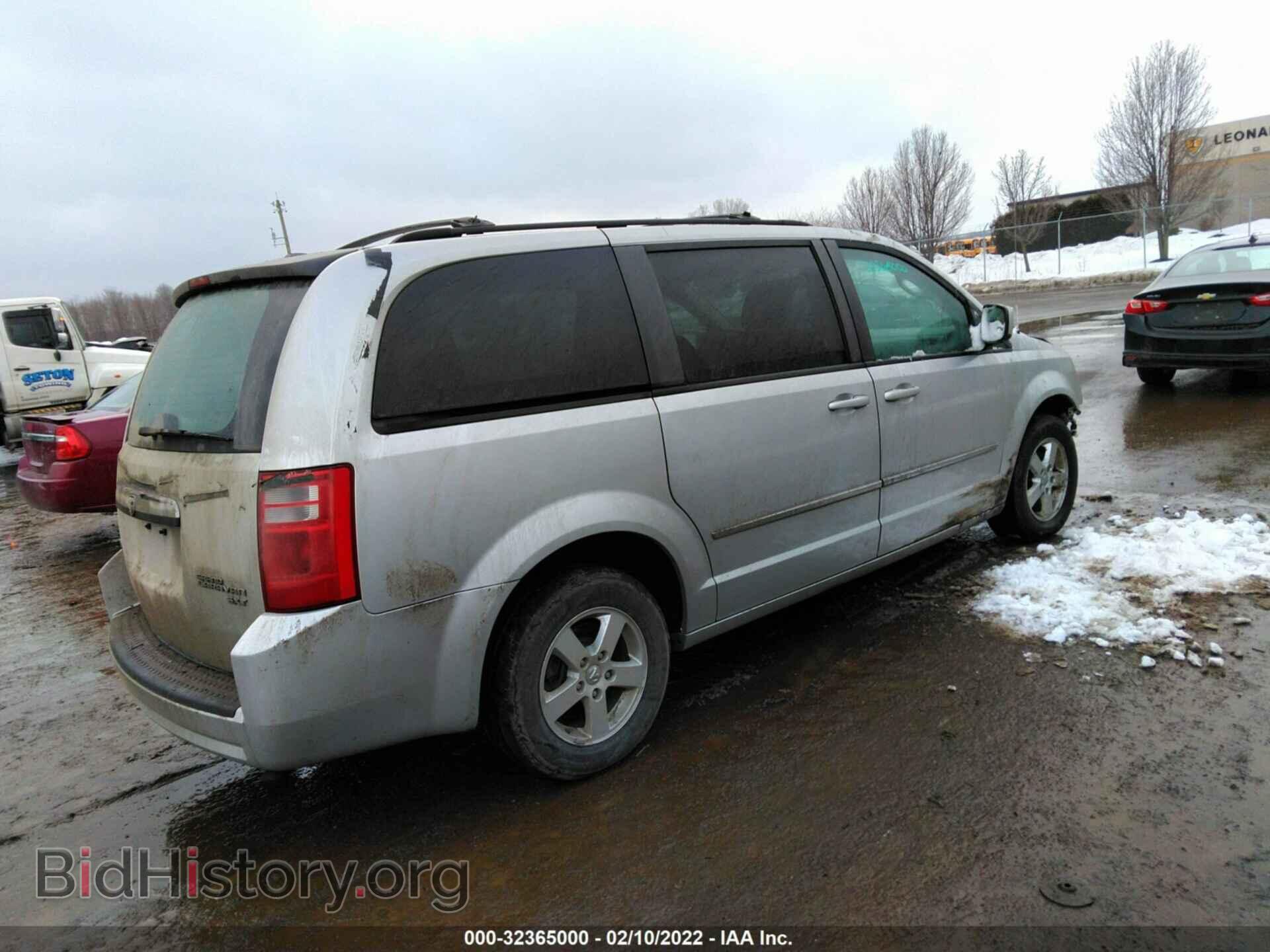 2010 DODGE GRAND CARAVAN - VIN: 2D4RN5D16AR174738 - Фото 4