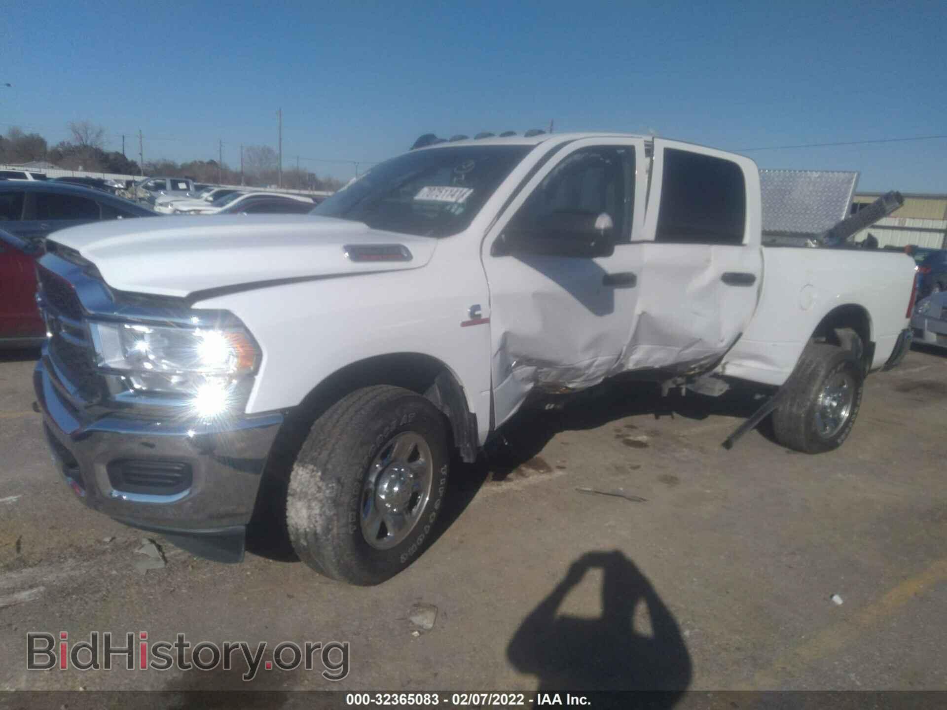 2020 RAM 2500 - VIN: 3C6UR5CL4LG280734 - Photo 2