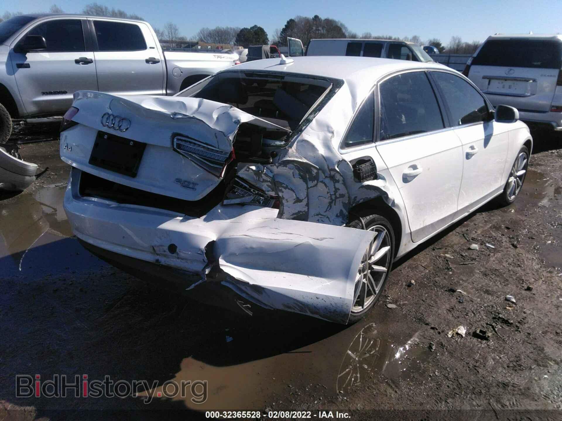 2013 AUDI A4 - VIN: WAUBFAFL1DN032217 - Фото 4