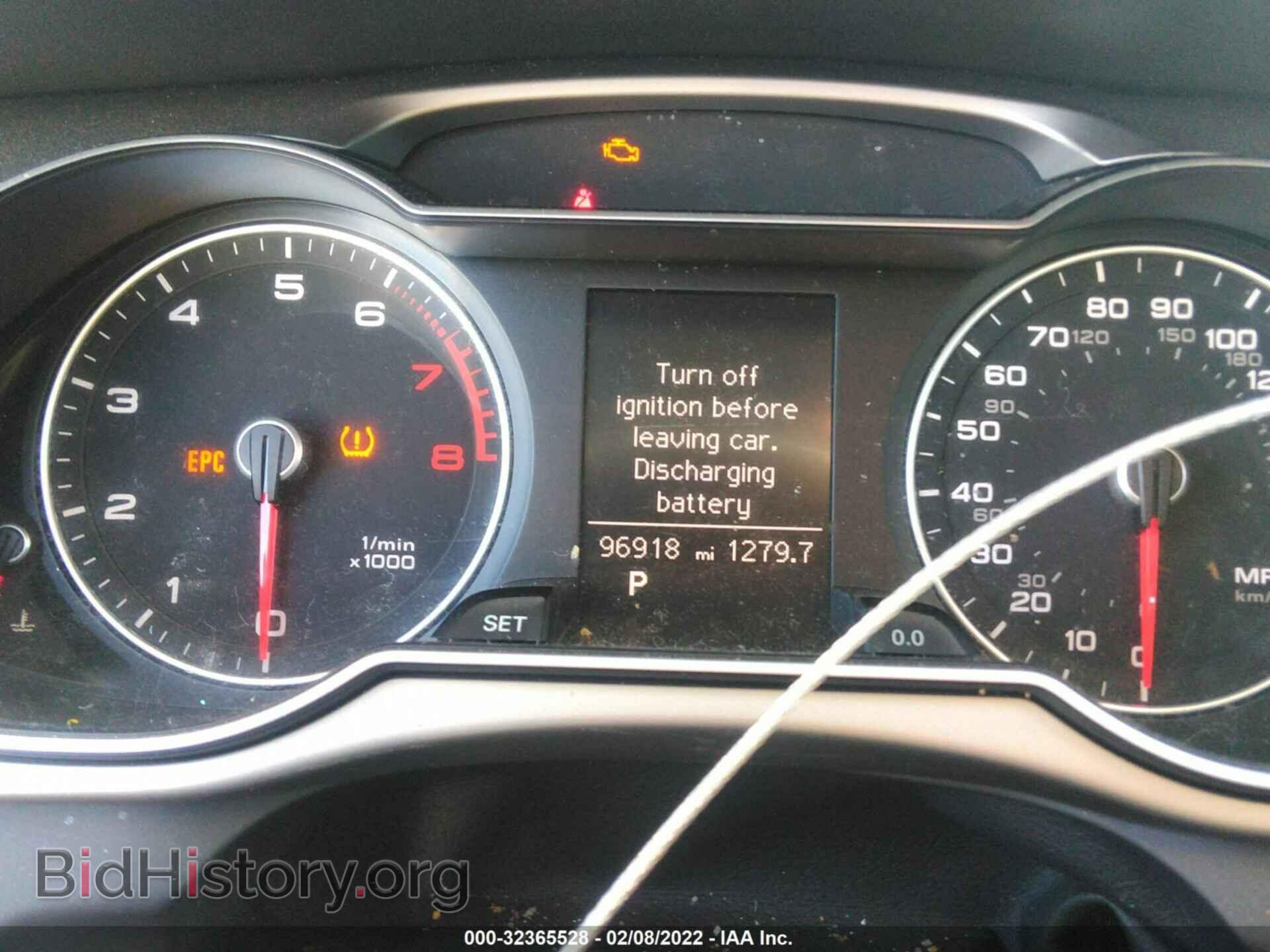 2013 AUDI A4 - VIN: WAUBFAFL1DN032217 - Фото 7