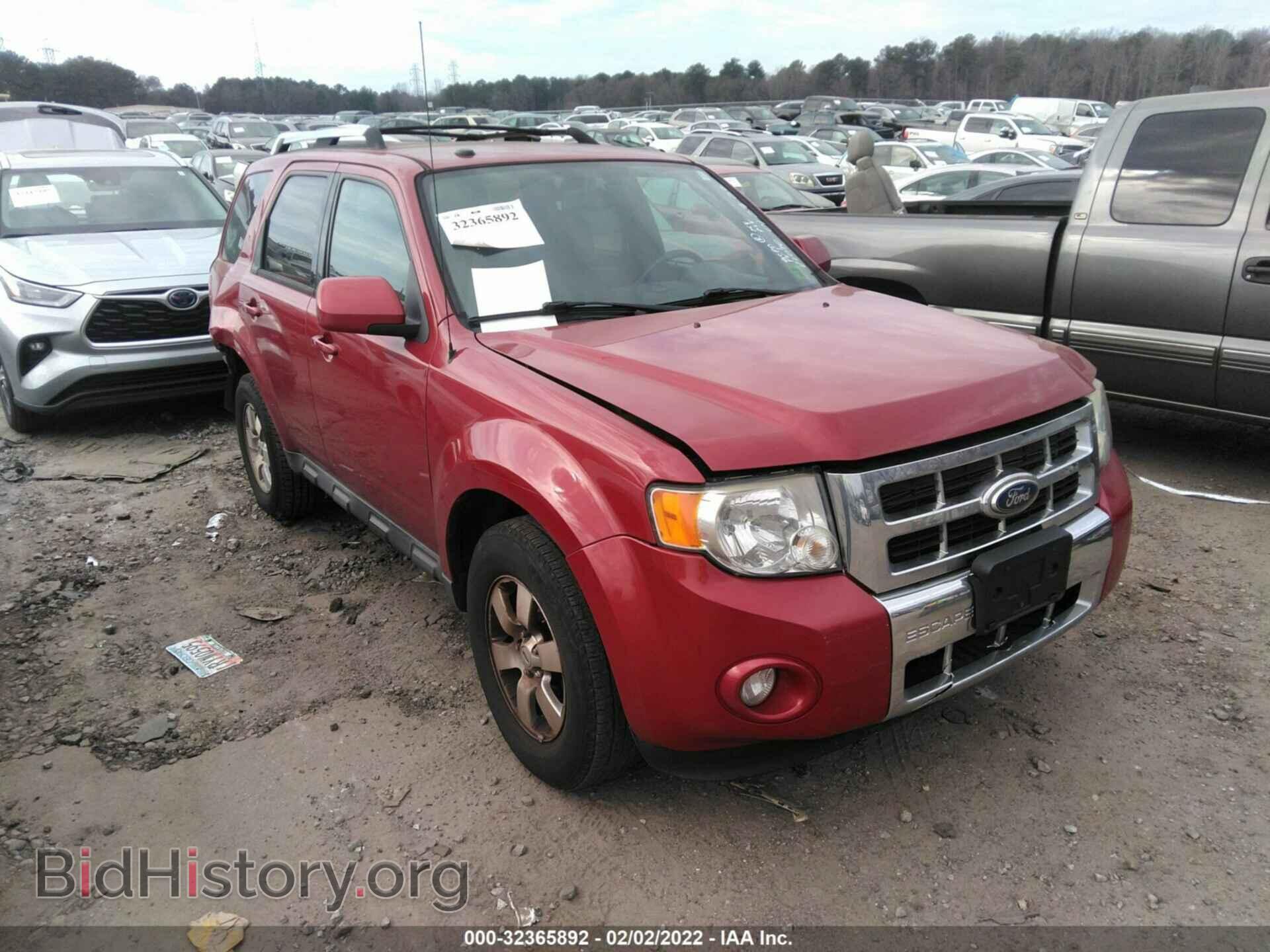 Photo 1FMCU9E73AKB32070 - FORD ESCAPE 2010