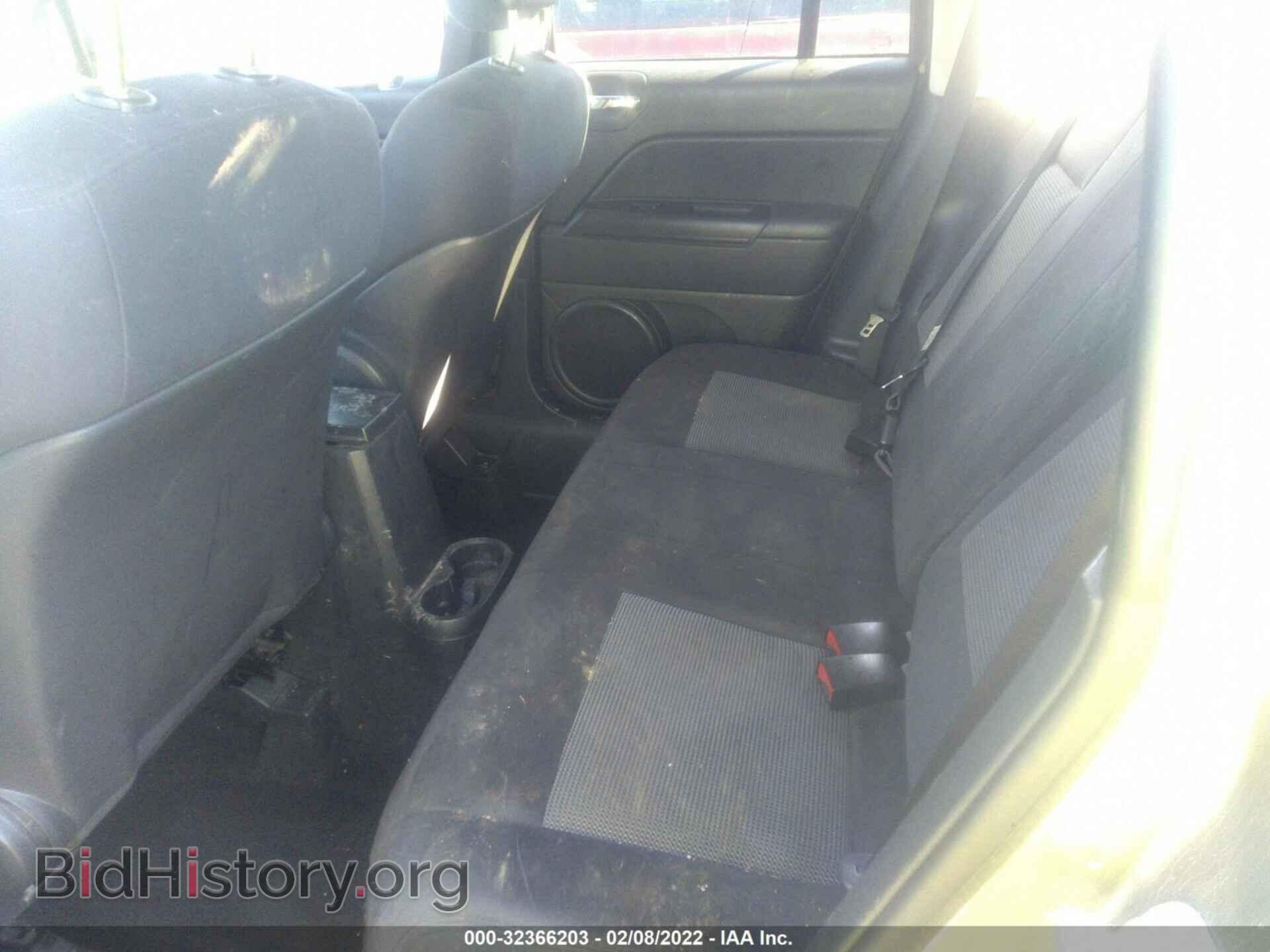 2011 JEEP COMPASS - VIN: 1J4NT1FB7BD290478 - Photo 8