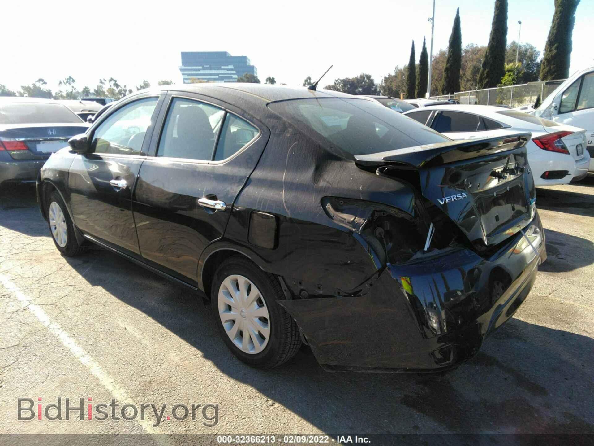 2016 NISSAN VERSA - VIN: 3N1CN7APXGL883222 - Фото 3