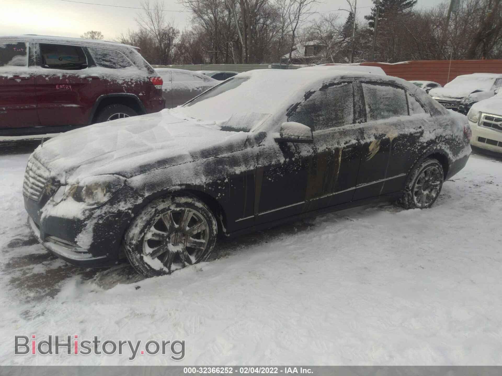 2013 MERCEDES-BENZ E-CLASS - VIN: WDDHF8JB5DA676014 - Фото 2
