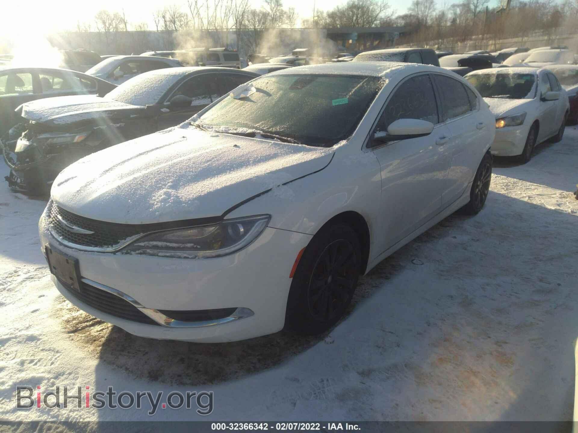 2016 CHRYSLER 200 - VIN: 1C3CCCAB8GN148713 - Фото 2