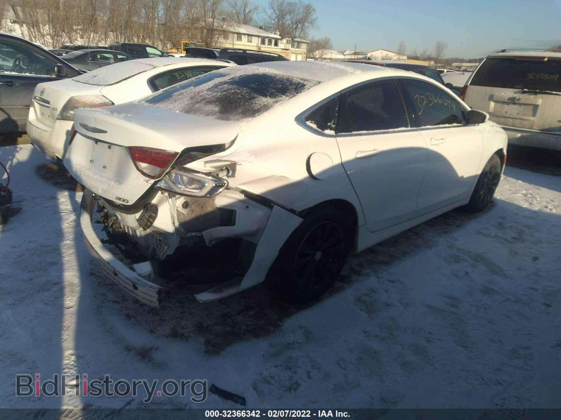 2016 CHRYSLER 200 - VIN: 1C3CCCAB8GN148713 - Фото 4
