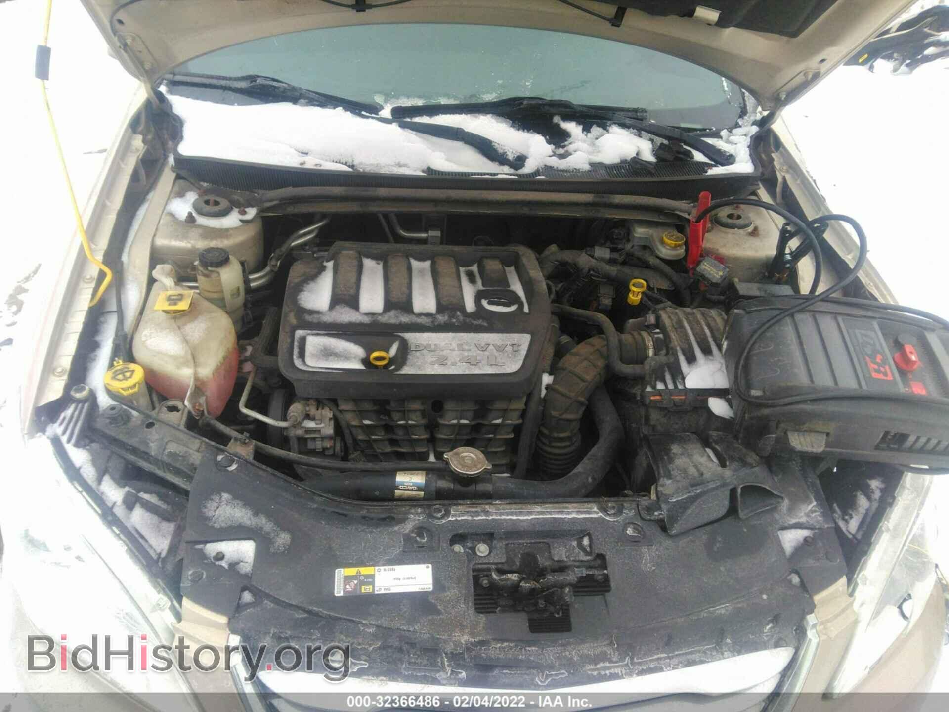 2014 CHRYSLER 200 - VIN: 1C3CCBABXEN146226 - Фото 10