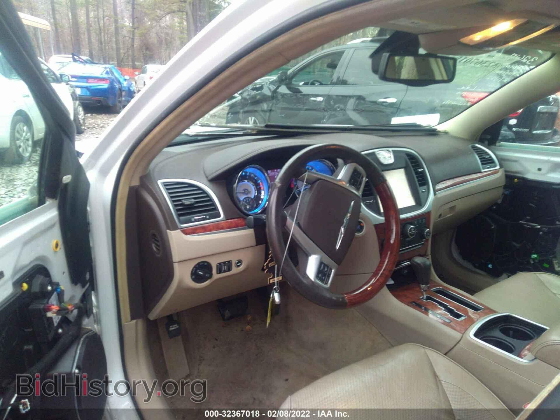 2011 CHRYSLER 300 - VIN: 2C3CA6CT7BH529614 - Фото 5