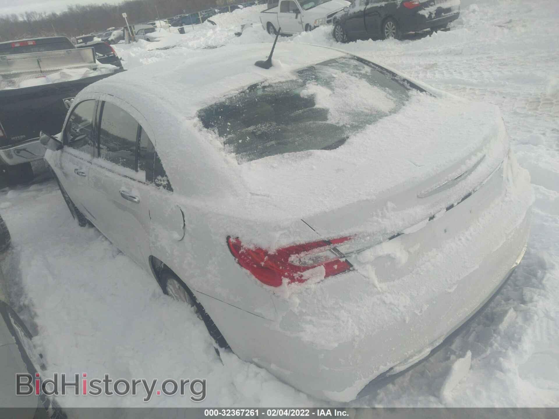 2012 CHRYSLER 200 - VIN: 1C3CCBCB7CN162426 - Фото 3