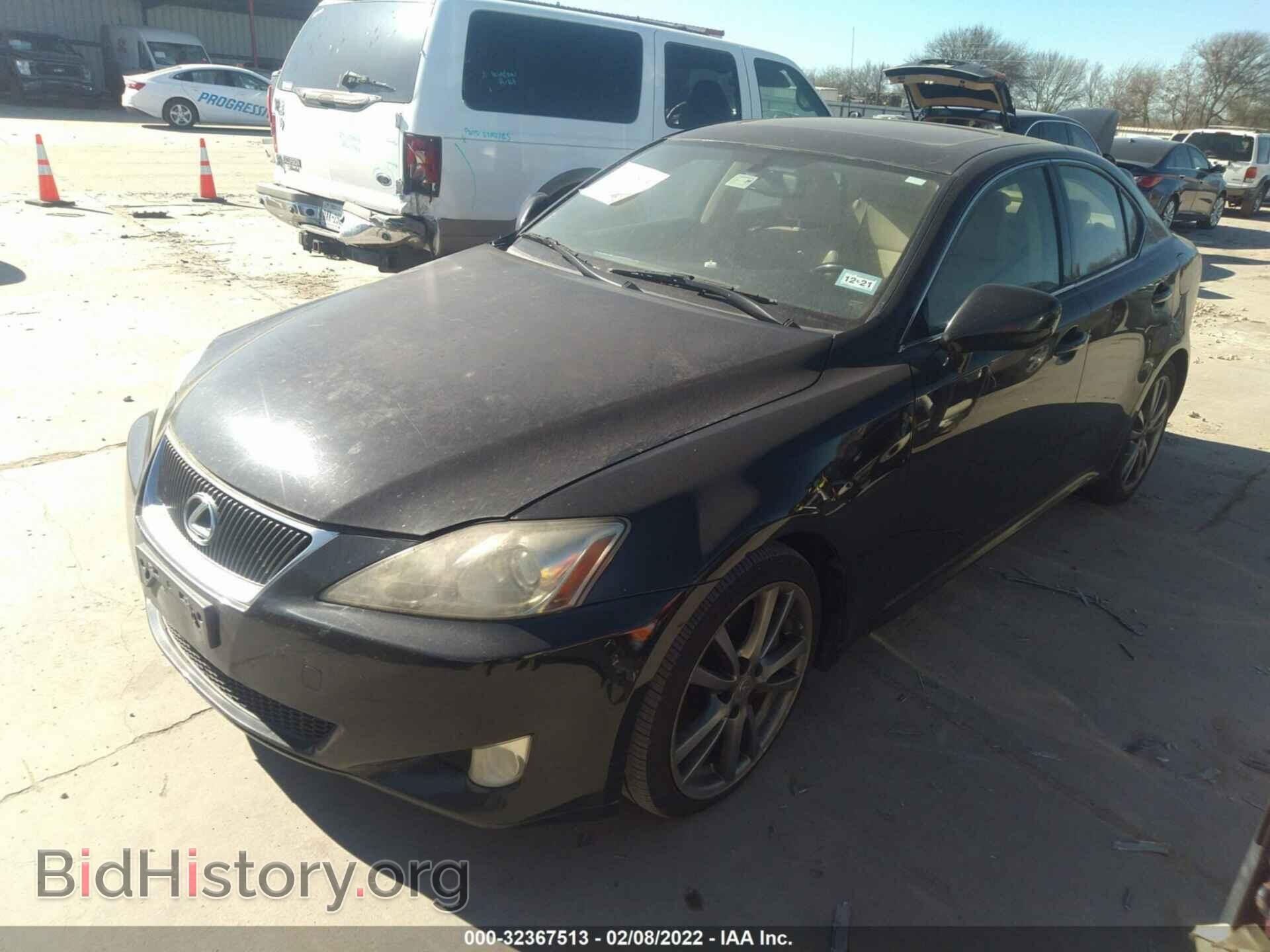 2008 LEXUS IS 350 - VIN: JTHBE262985018282 - Фото 2