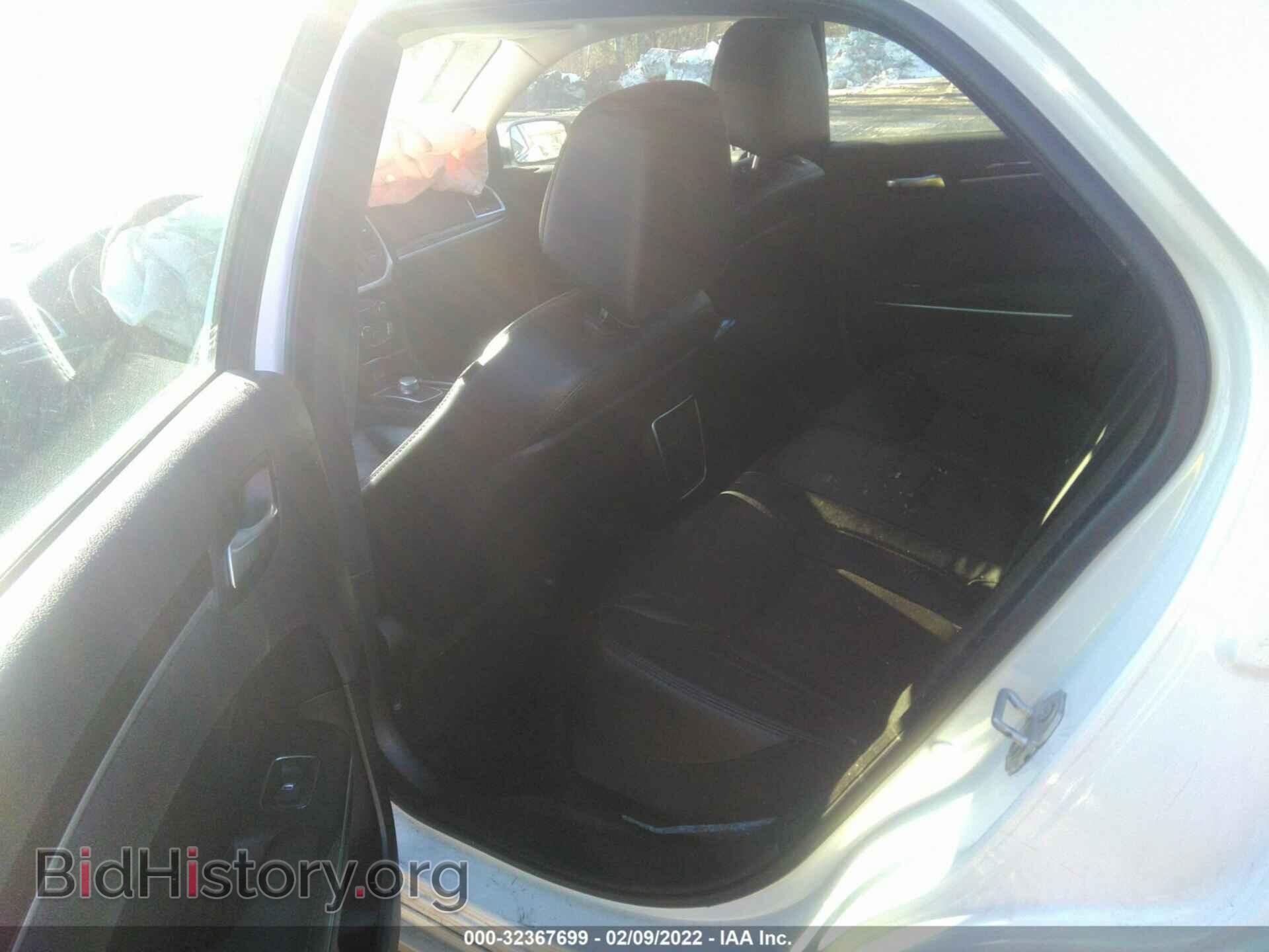 2015 CHRYSLER 300 - VIN: 2C3CCARG4FH904663 - Фото 8