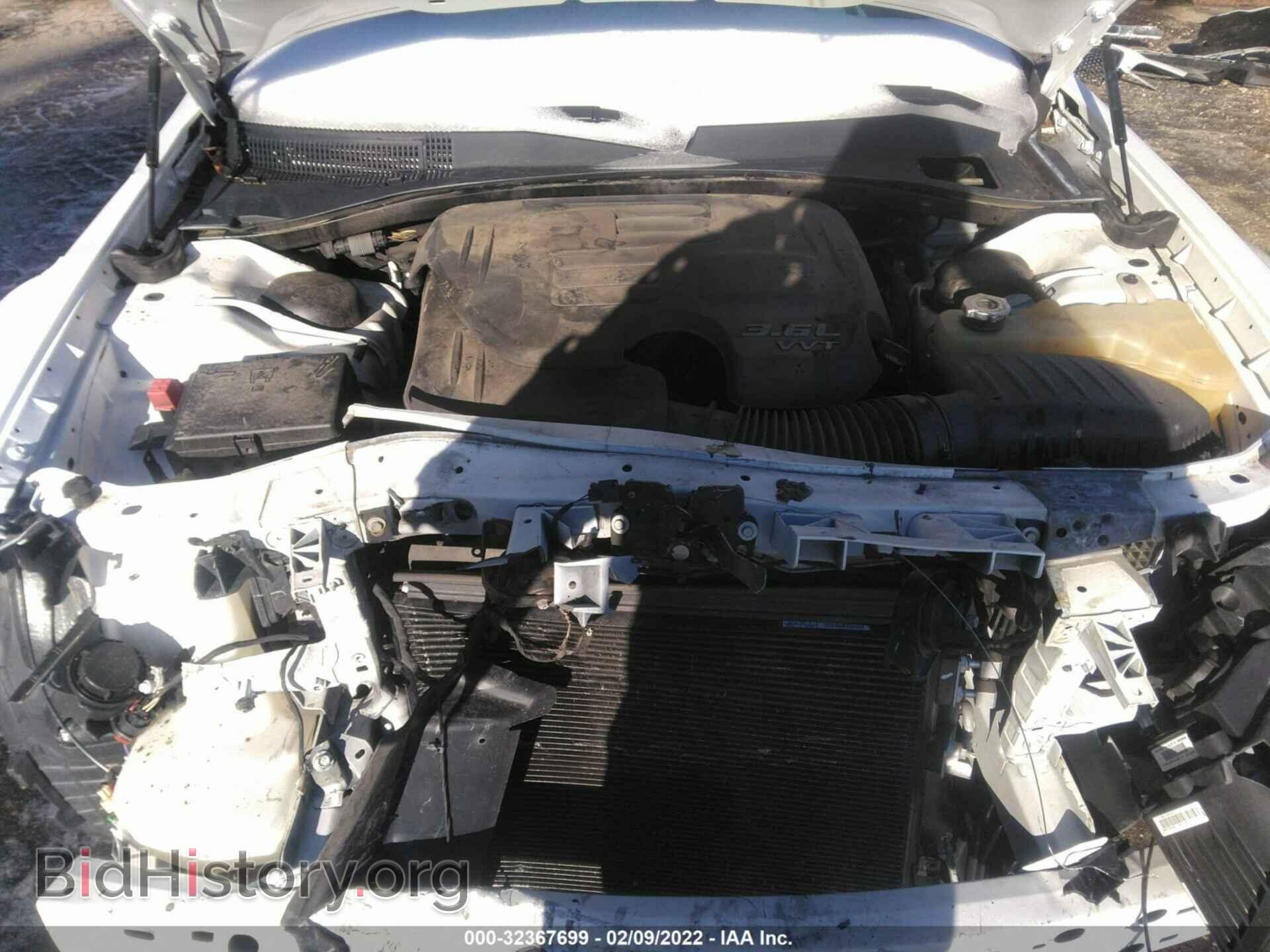 2015 CHRYSLER 300 - VIN: 2C3CCARG4FH904663 - Фото 10