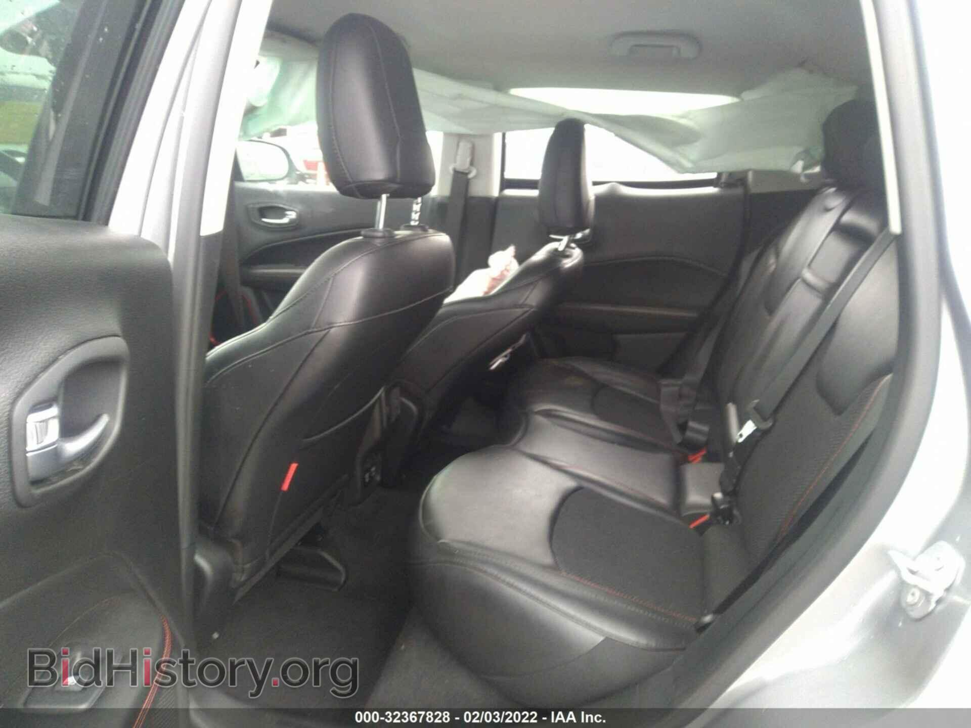2019 JEEP COMPASS - VIN: 3C4NJDDB4KT733485 - Фото 8
