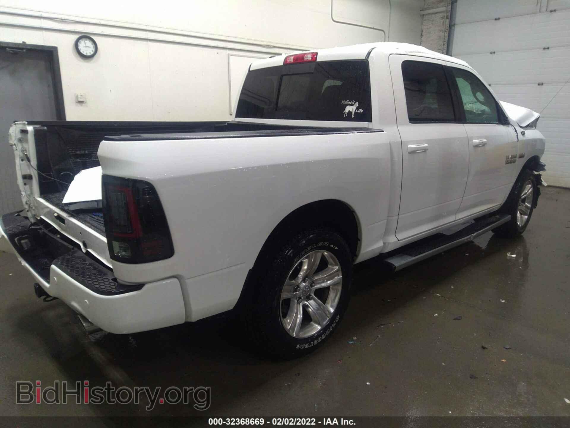 2017 RAM 1500 - VIN: 1C6RR7MT2HS678489 - Фото 4