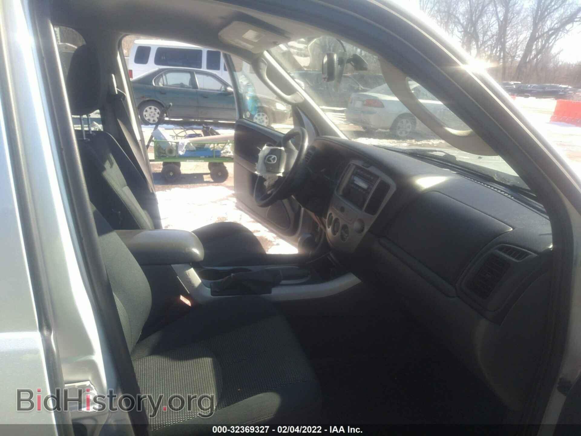 2006 MAZDA TRIBUTE - VIN: 4F2YZ04136KM26922 - Фото 5