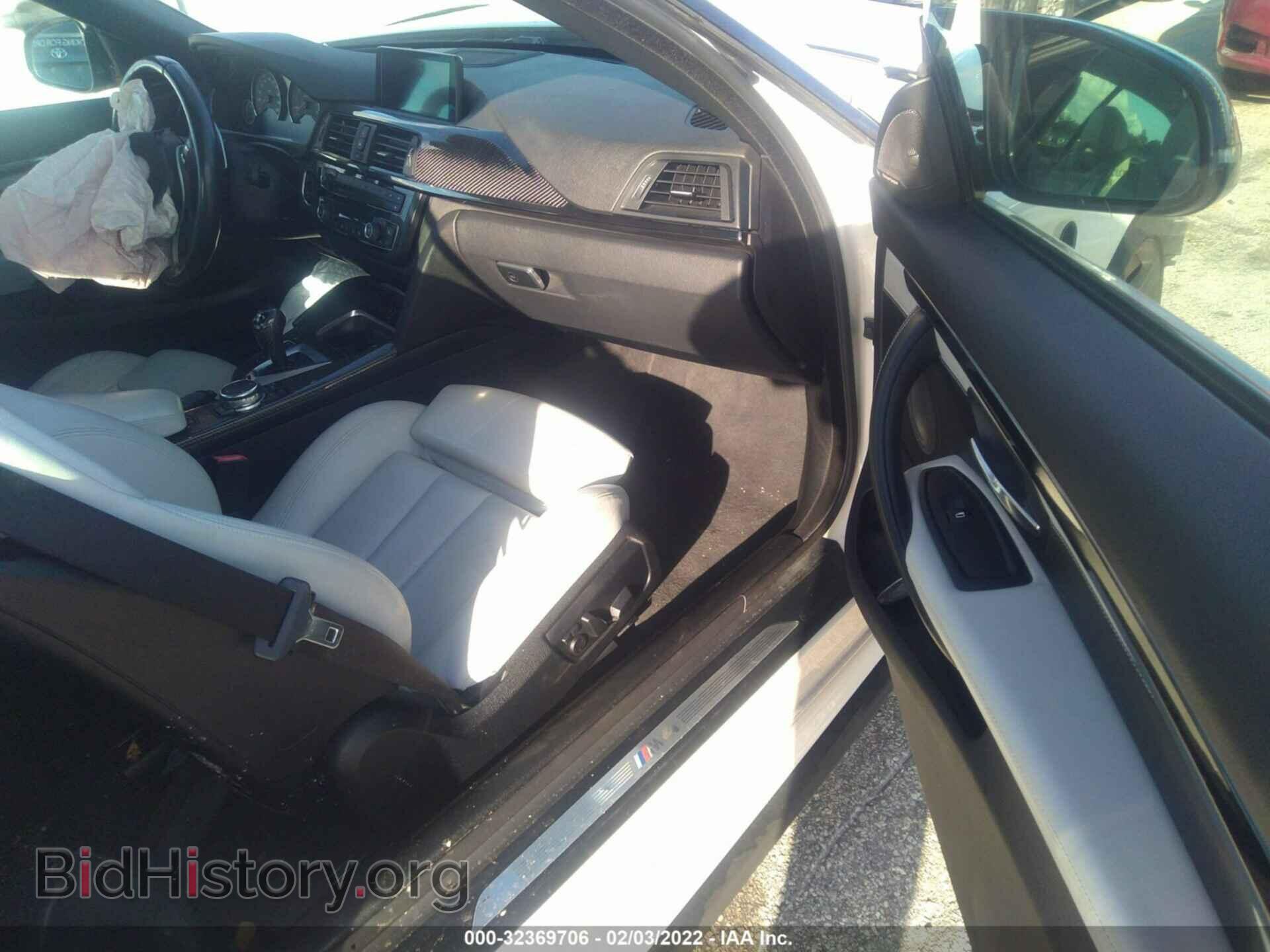 2015 BMW M4 - VIN: WBS3U9C58FJ968114 - Фото 5