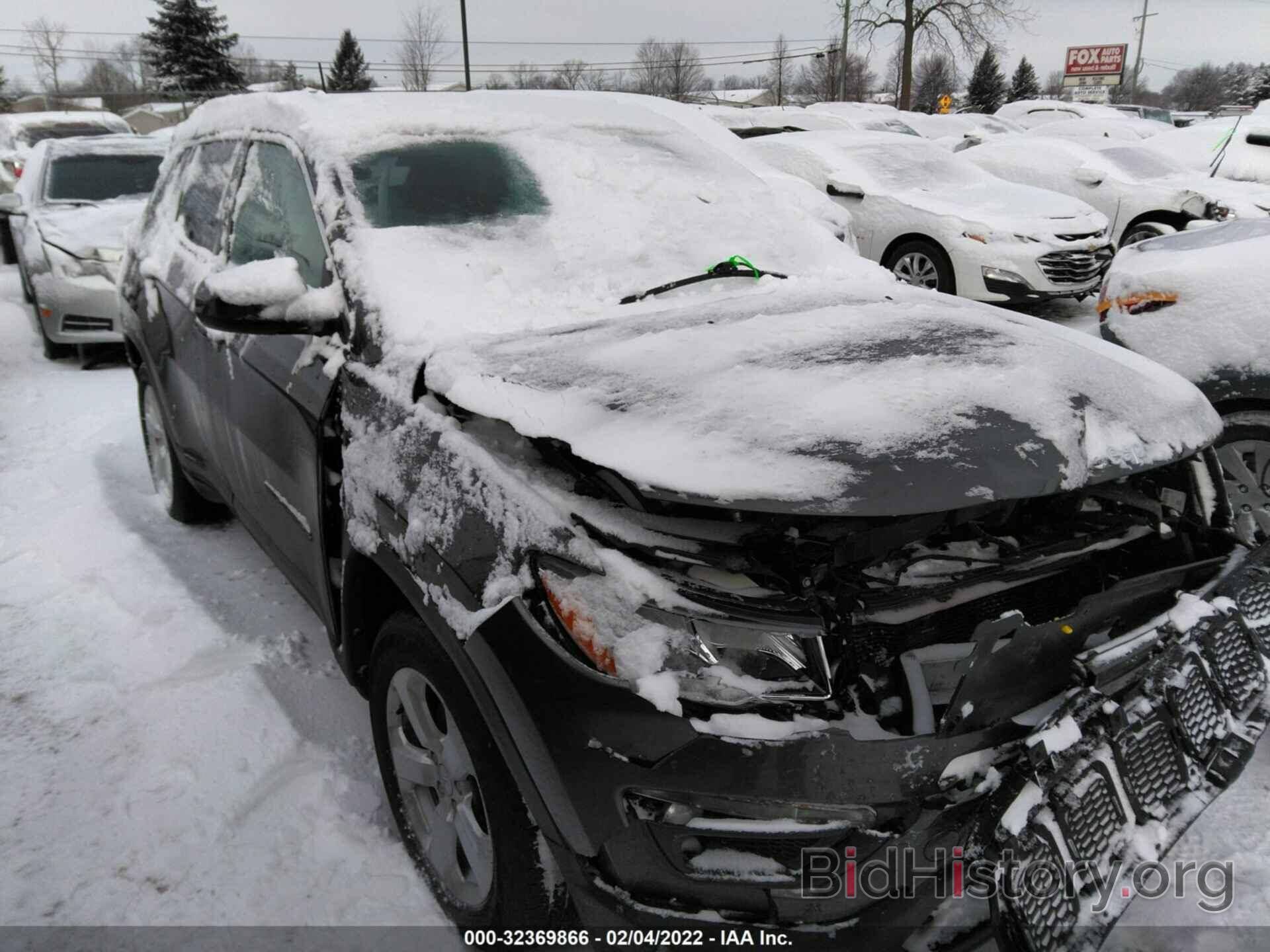 Фотография 3C4NJCBB8JT420533 - JEEP COMPASS 2018