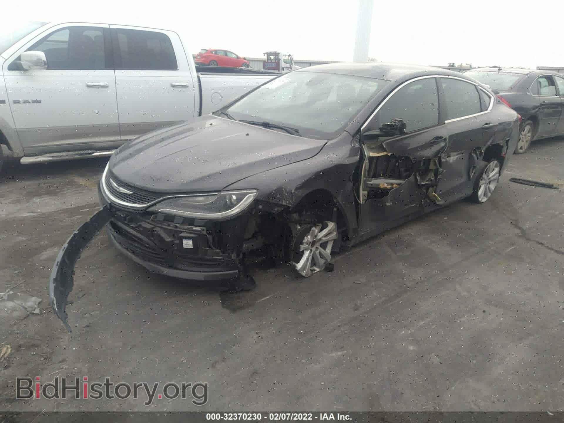 2016 CHRYSLER 200 - VIN: 1C3CCCFB8GN194230 - Photo 2
