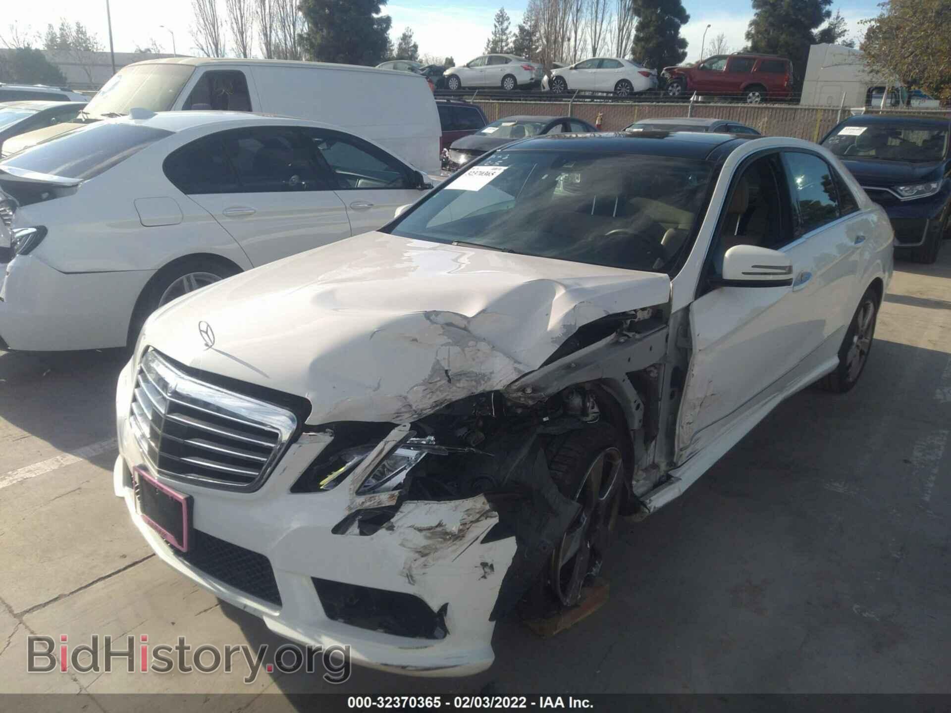 2011 MERCEDES-BENZ E-CLASS - VIN: WDDHF5GB6BA410200 - Фото 2