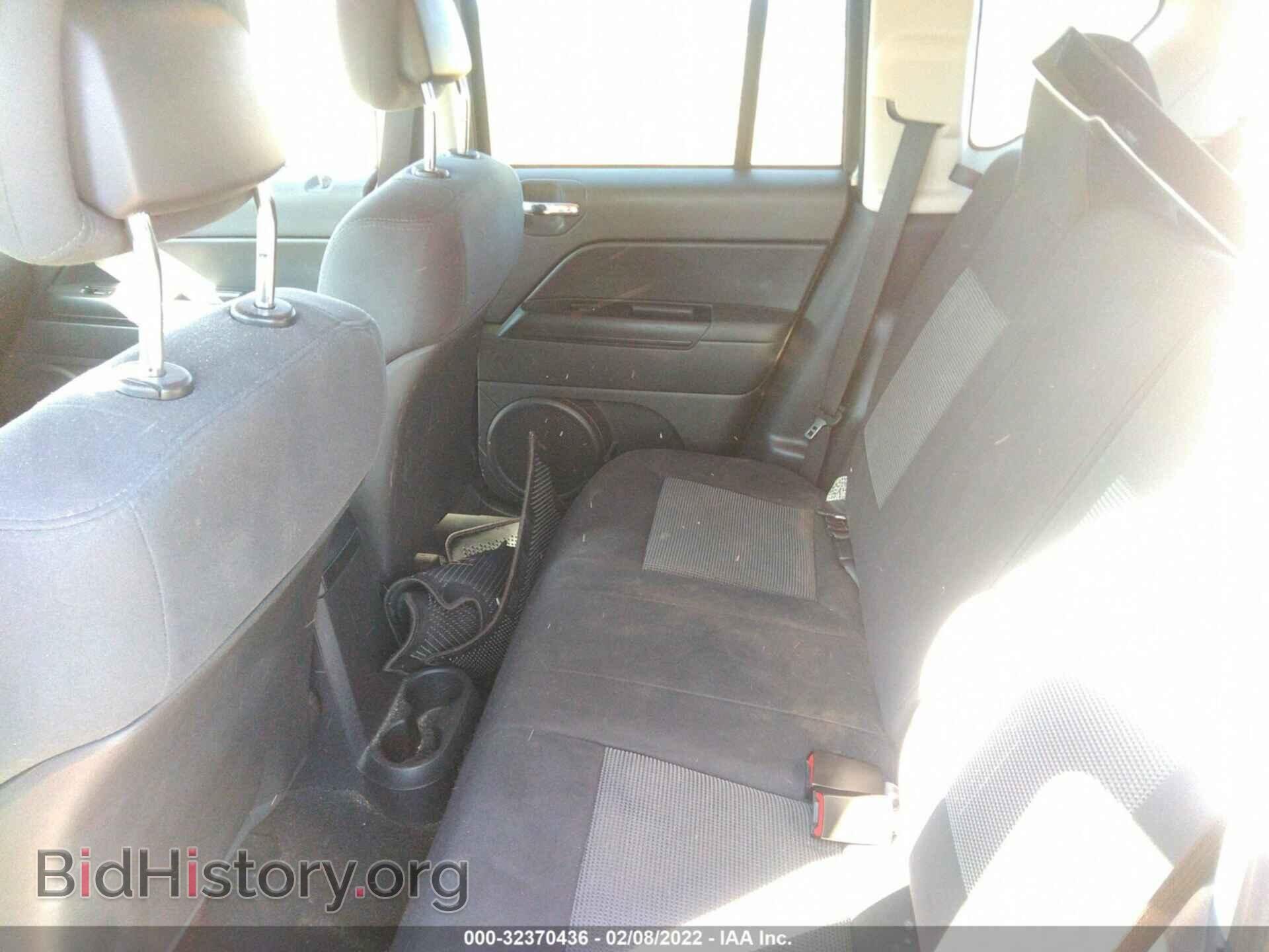 2011 JEEP COMPASS - VIN: 1J4NT1FA9BD165506 - Photo 8