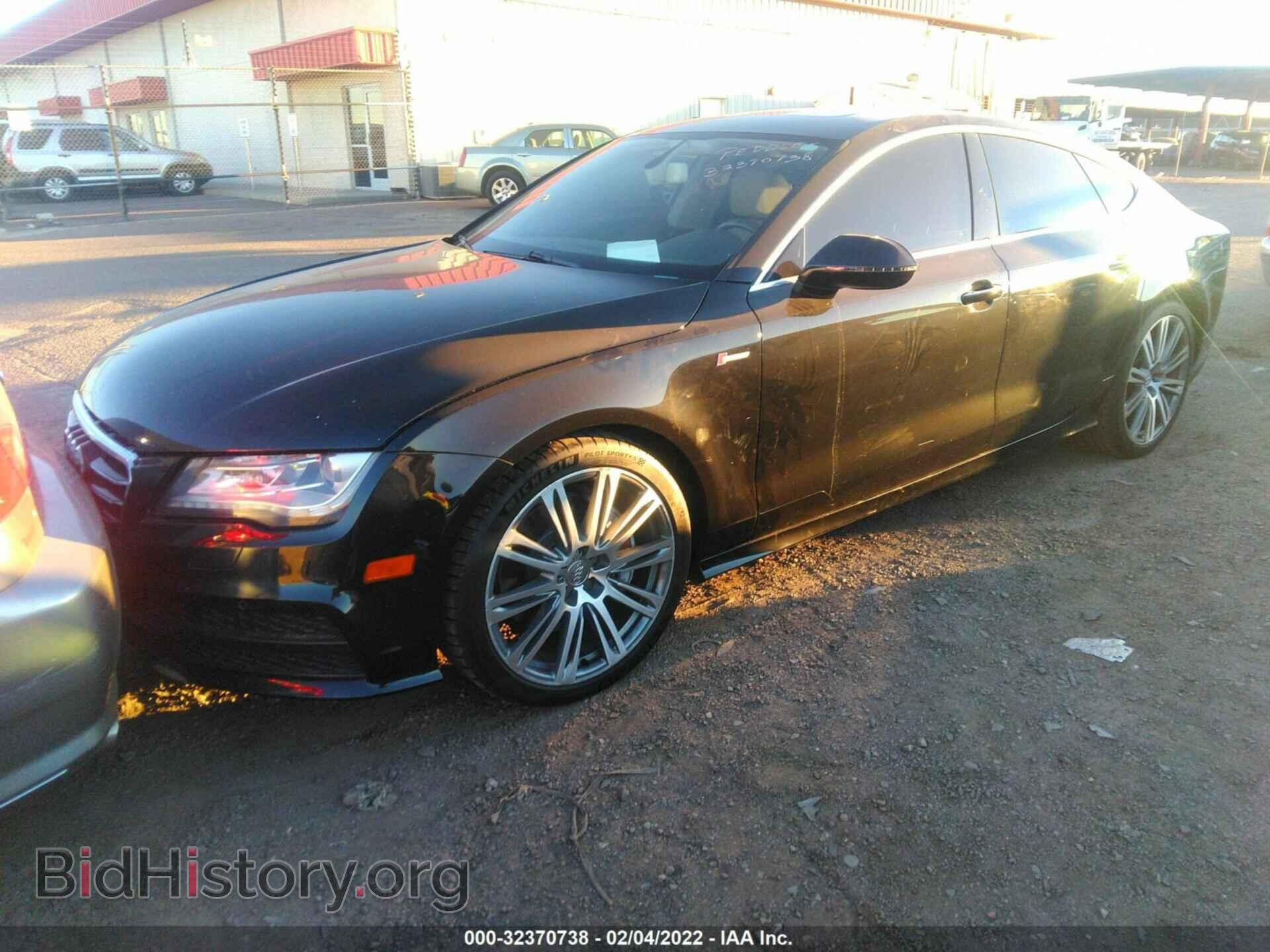 2012 AUDI A7 - VIN: WAUSGAFC5CN005341 - Фото 2