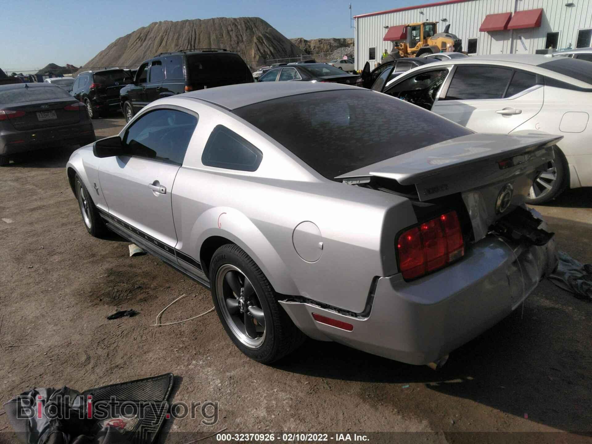 2007 FORD MUSTANG - VIN: 1ZVFT80N175266830 - Фото 3