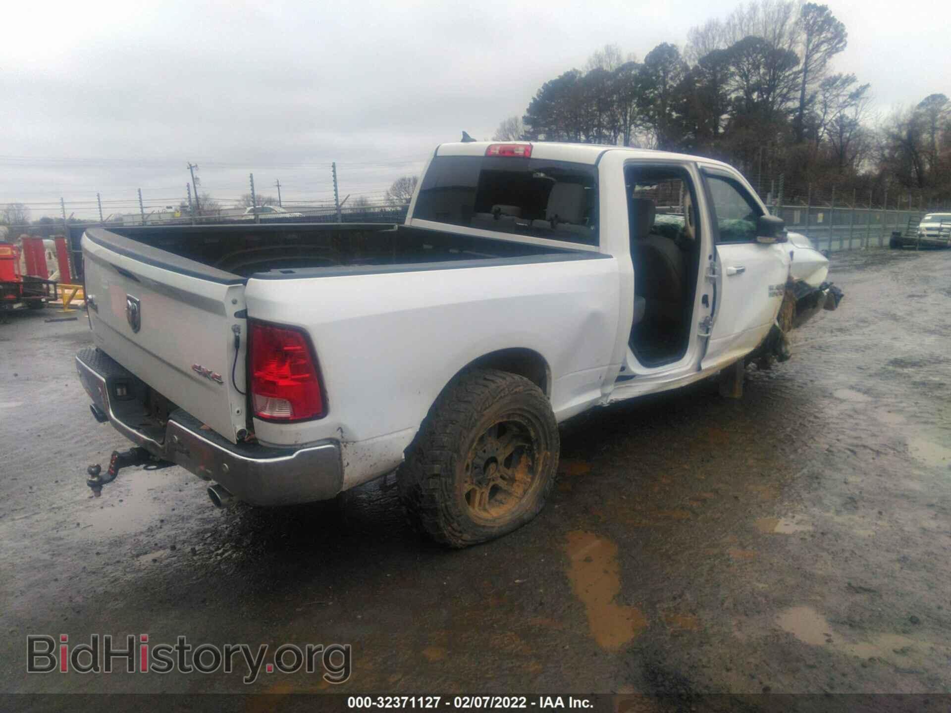 2017 RAM 1500 - VIN: 1C6RR7TTXHS787591 - Фото 4