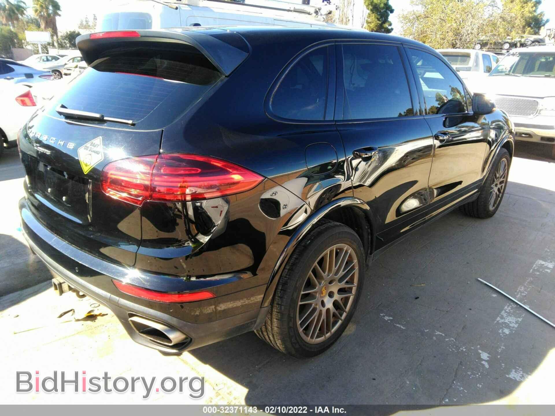2017 PORSCHE CAYENNE - VIN: WP1AA2A26HKA84899 - Фото 4