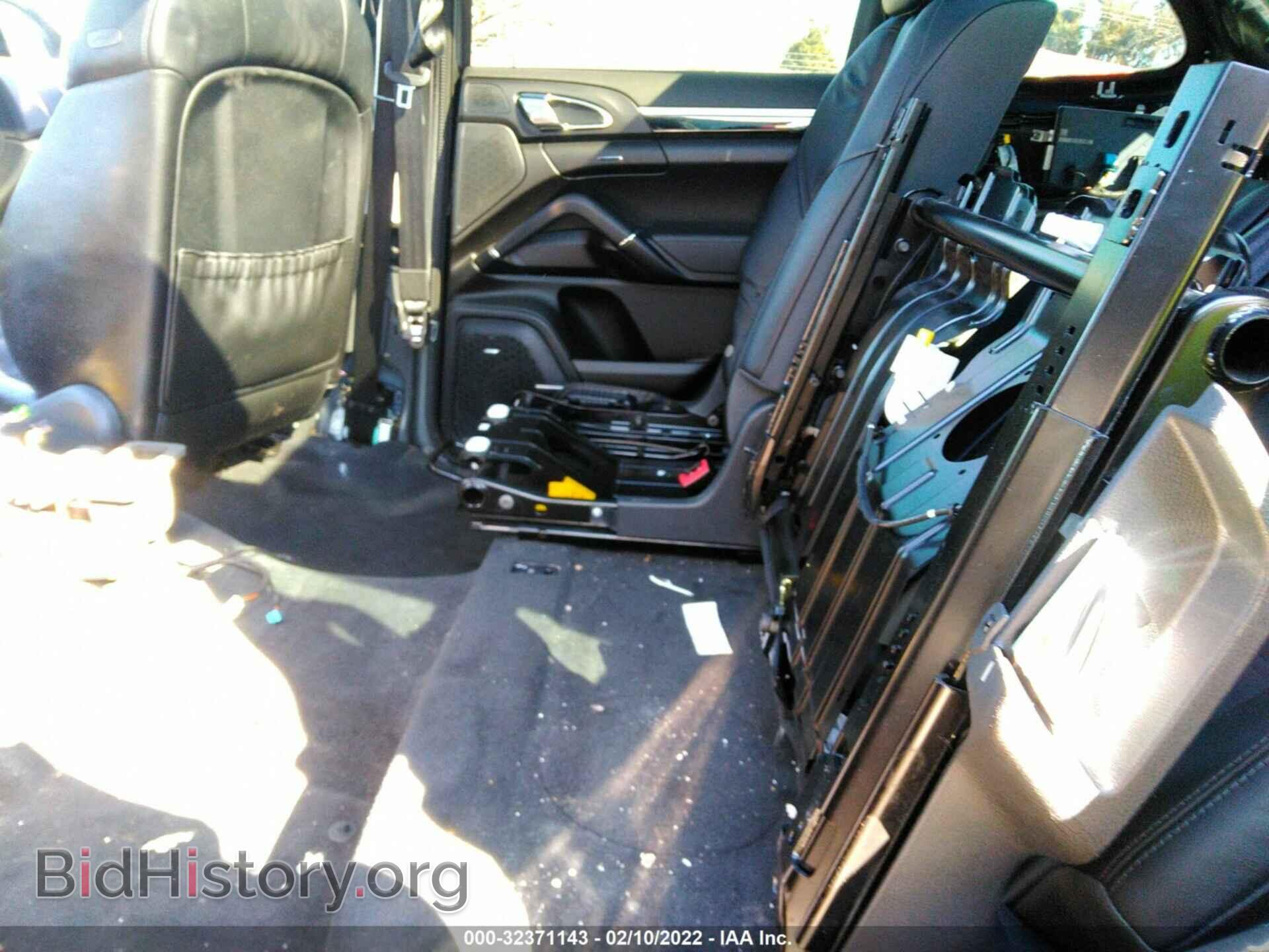 2017 PORSCHE CAYENNE - VIN: WP1AA2A26HKA84899 - Фото 8