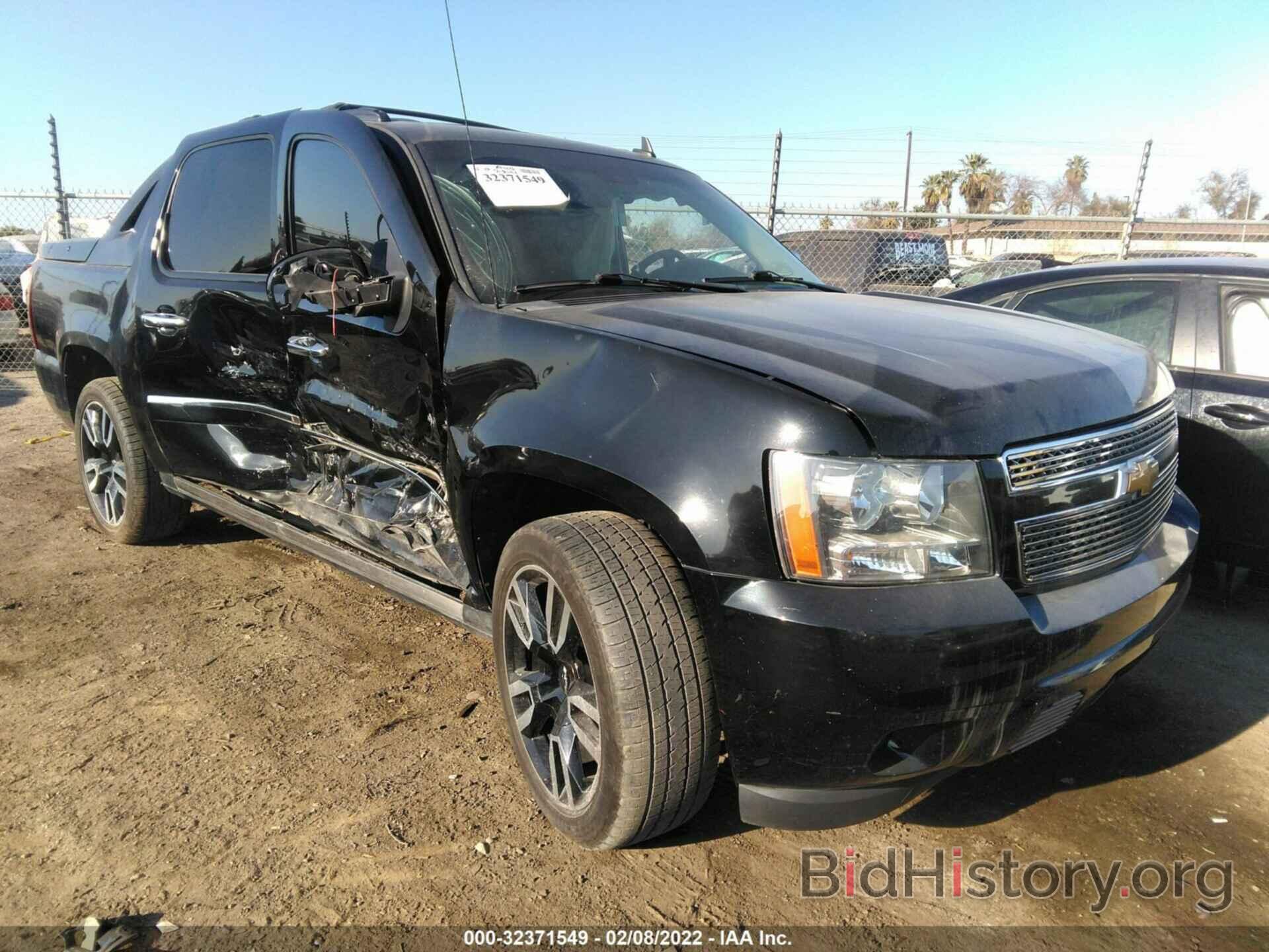 Photo 3GNTKGE70CG217254 - CHEVROLET AVALANCHE 2012