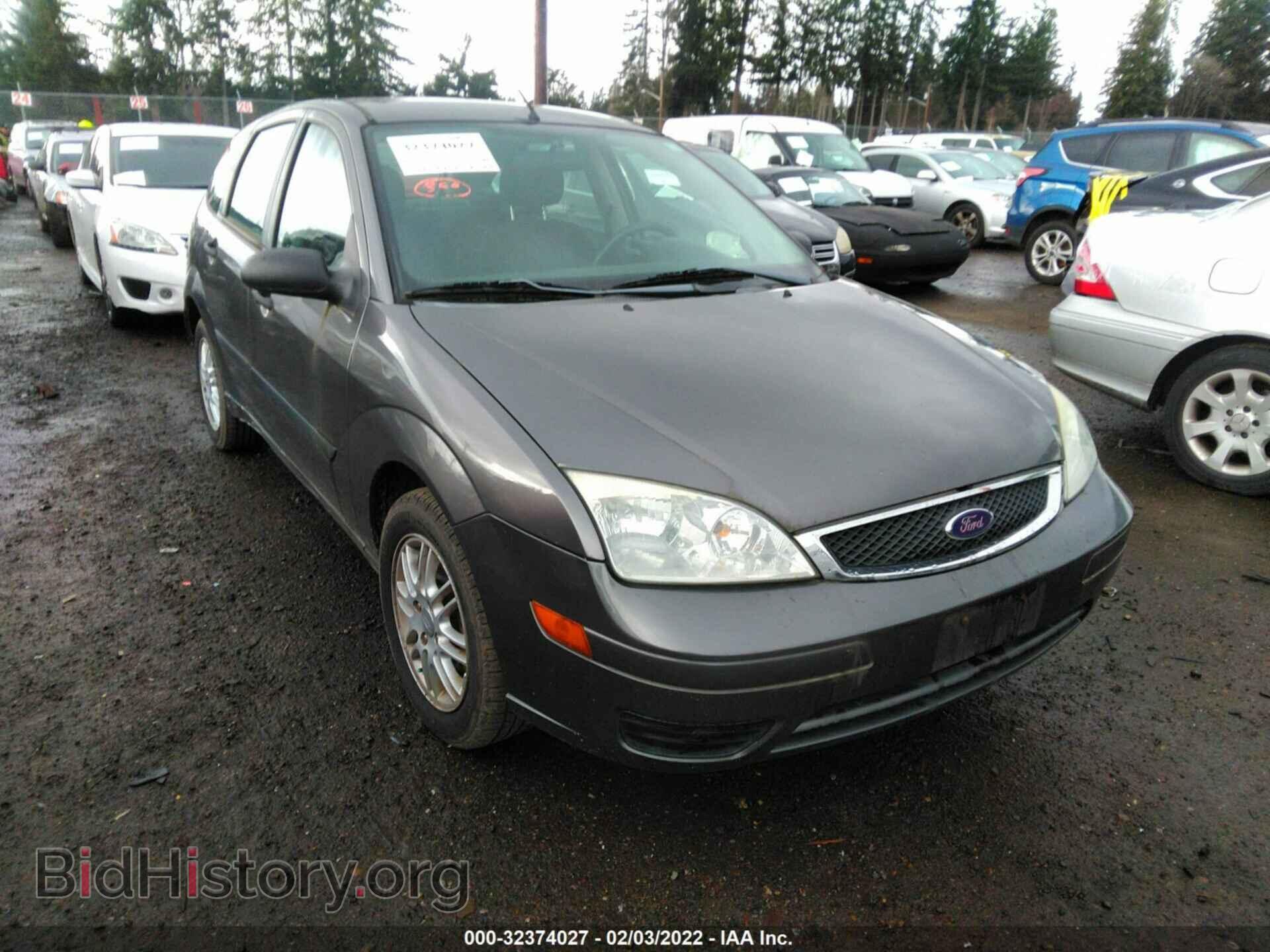 Photo 1FAHP37N56W183909 - FORD FOCUS 2006