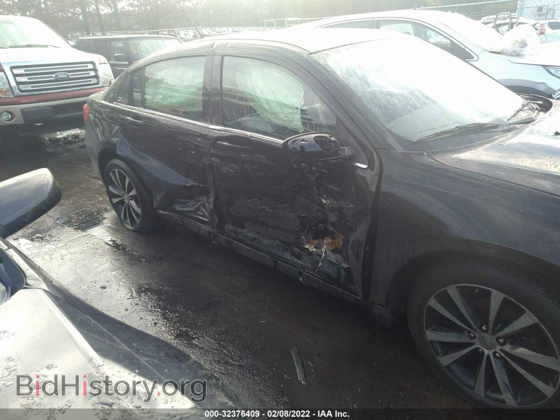 2013 CHRYSLER 200 - VIN: 1C3CCBCG4DN617150 - Фото 6