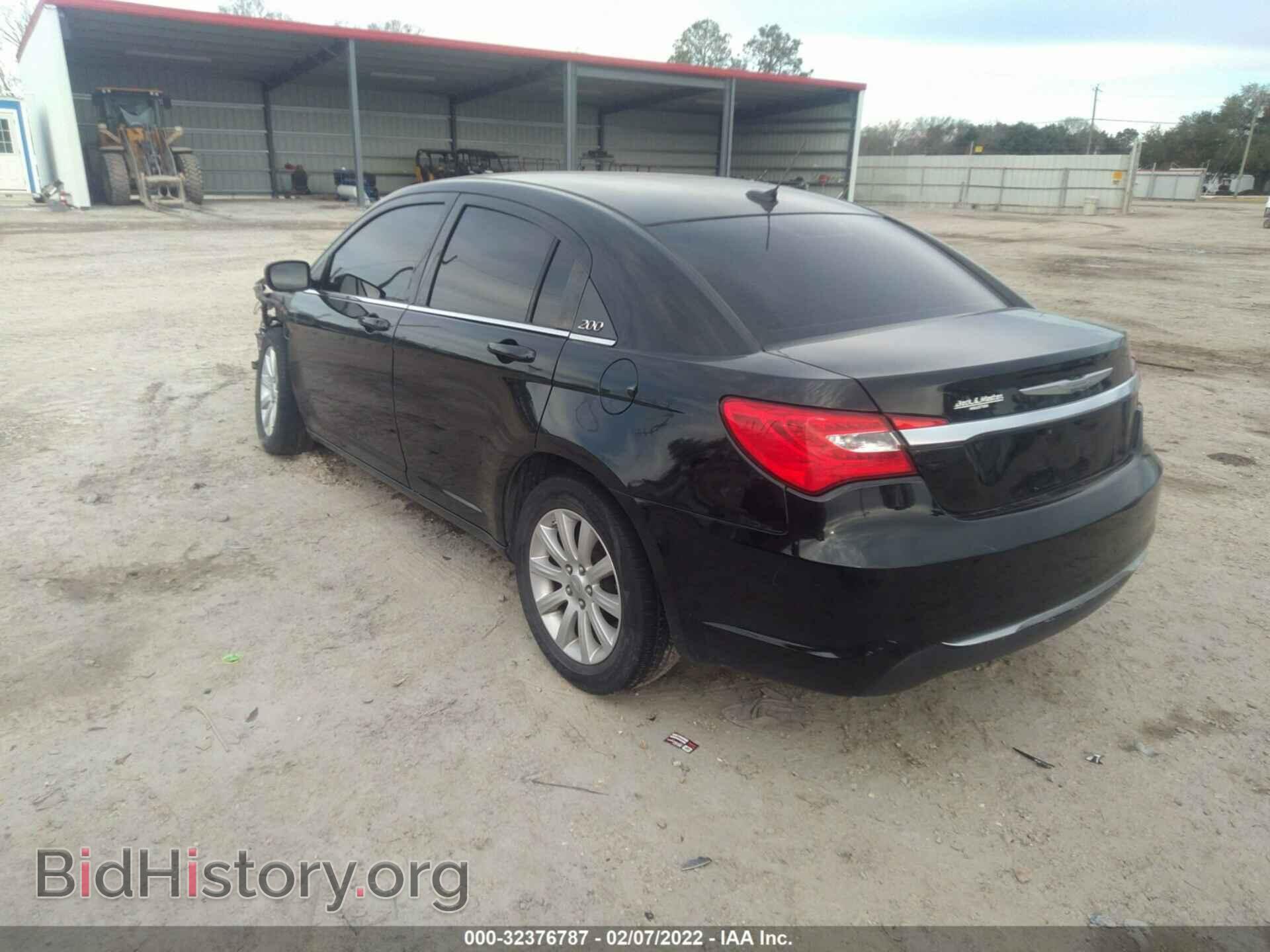 2013 CHRYSLER 200 - VIN: 1C3CCBBB7DN550033 - Фото 3