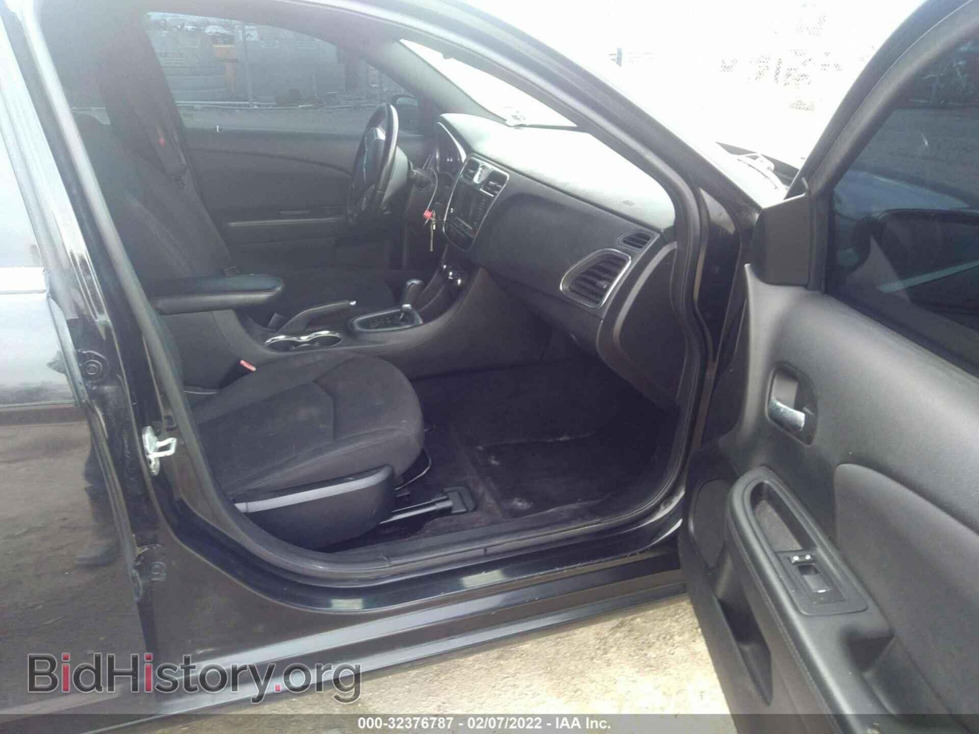2013 CHRYSLER 200 - VIN: 1C3CCBBB7DN550033 - Фото 5