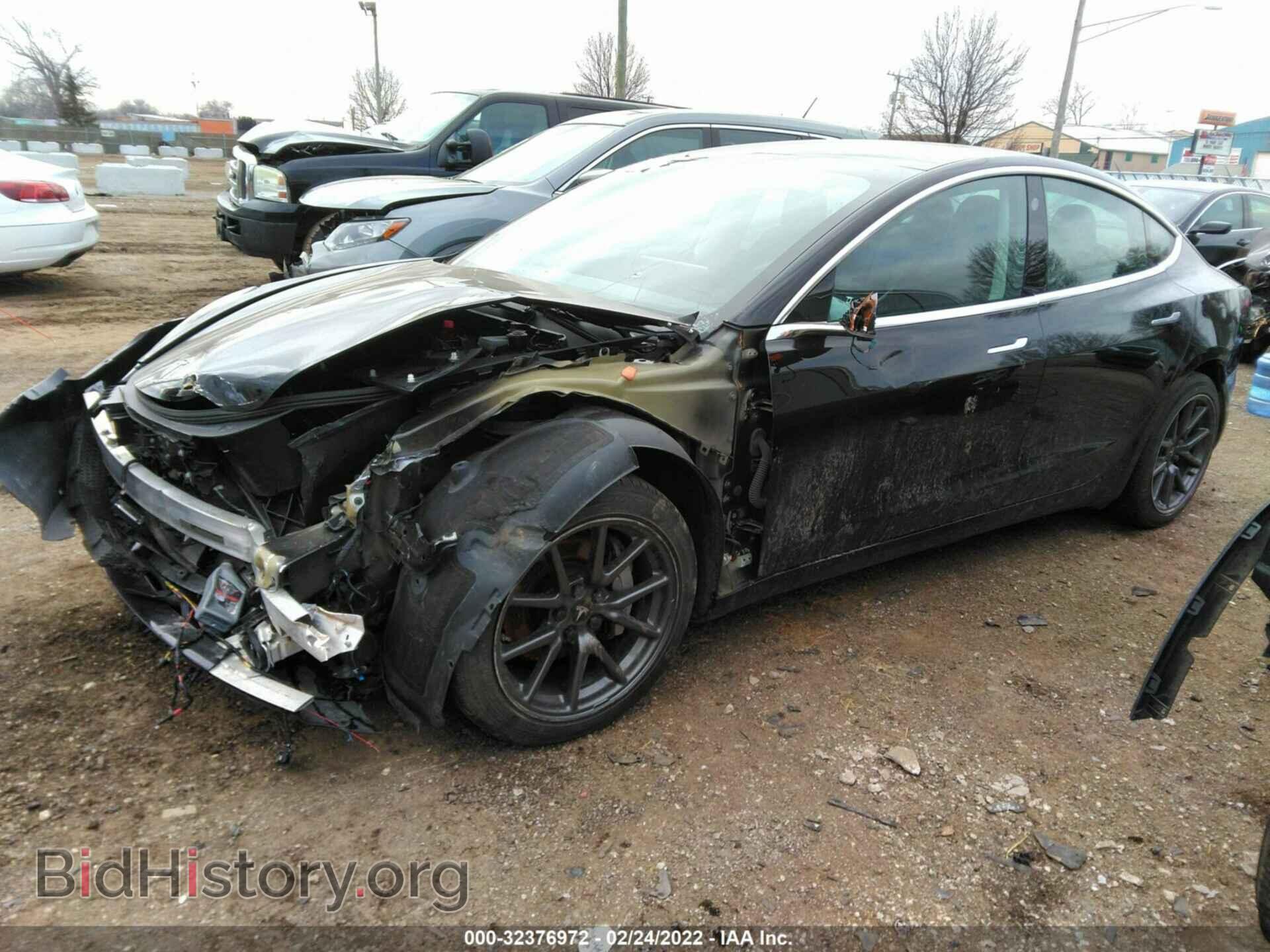 2019 TESLA MODEL 3 - VIN: 5YJ3E1EAXKF424649 - Фото 2