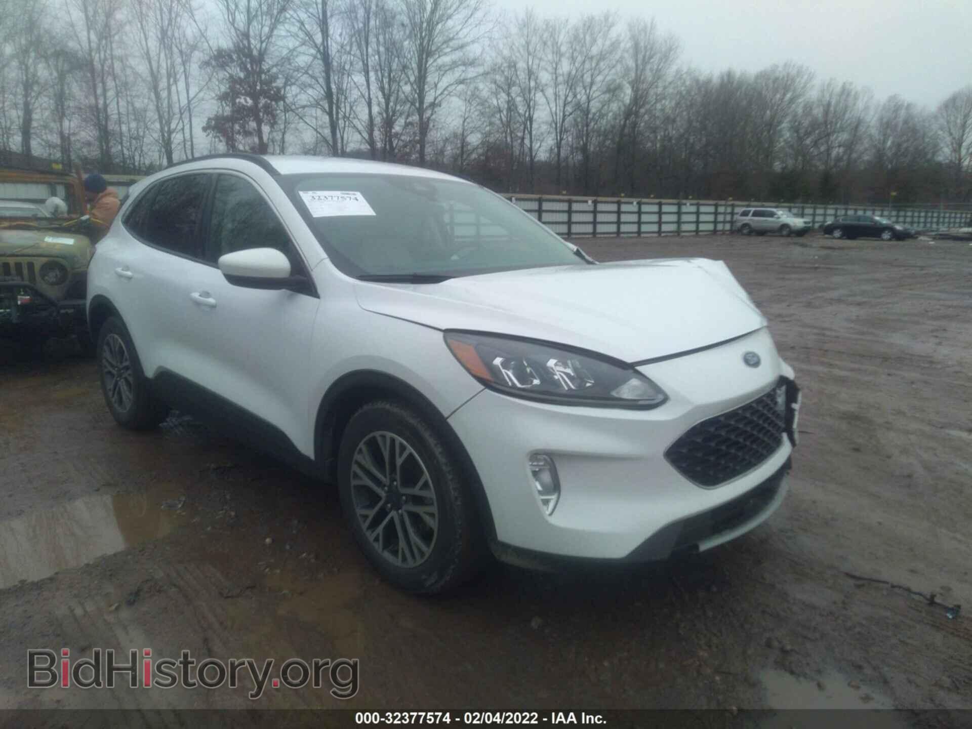 Photo 1FMCU0H63LUA46988 - FORD ESCAPE 2020