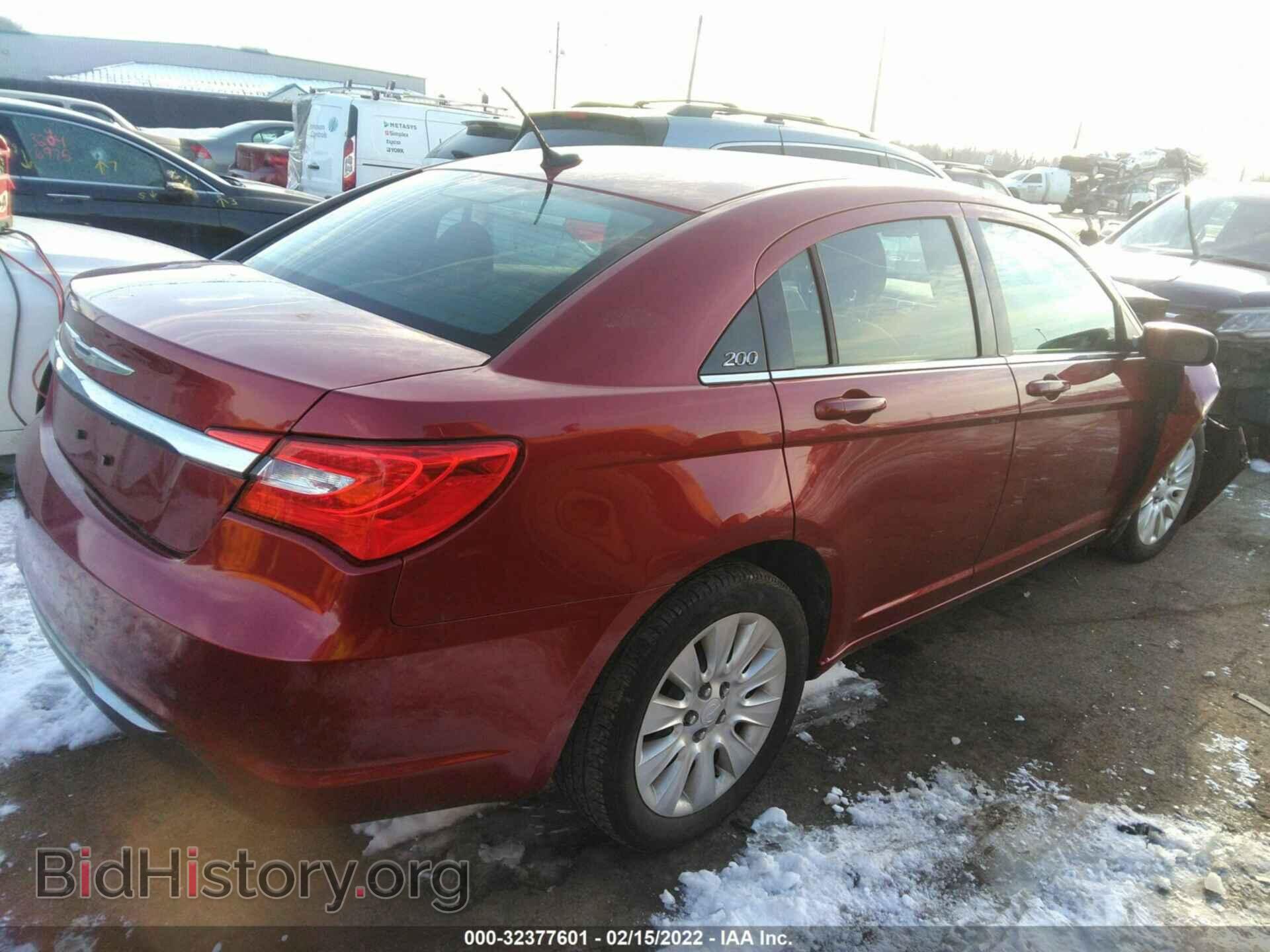 2011 CHRYSLER 200 - VIN: 1C3BC4FB9BN602115 - Фото 4