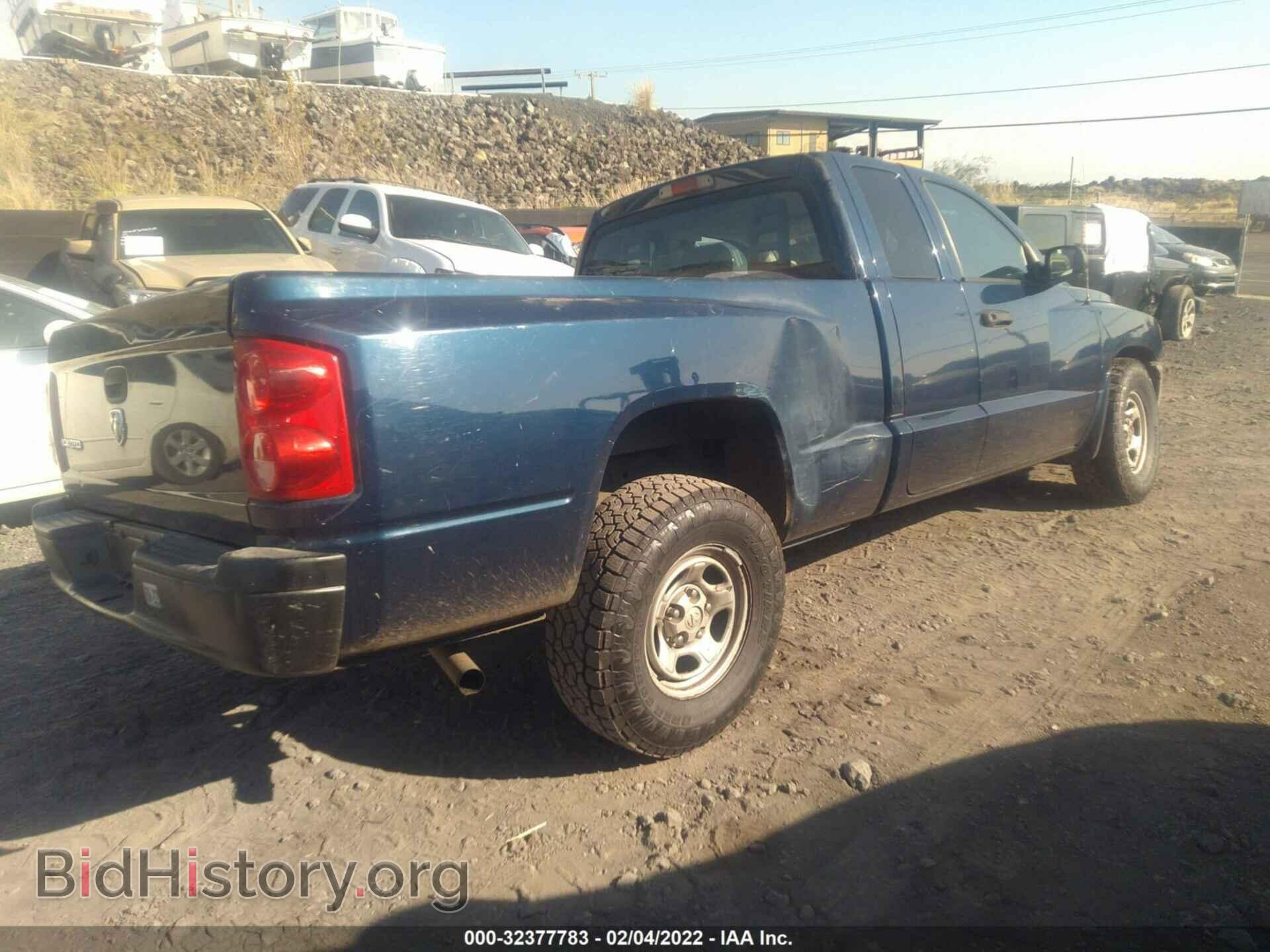 2007 DODGE DAKOTA - VIN: 1D7HE22K07S136504 - Фото 4