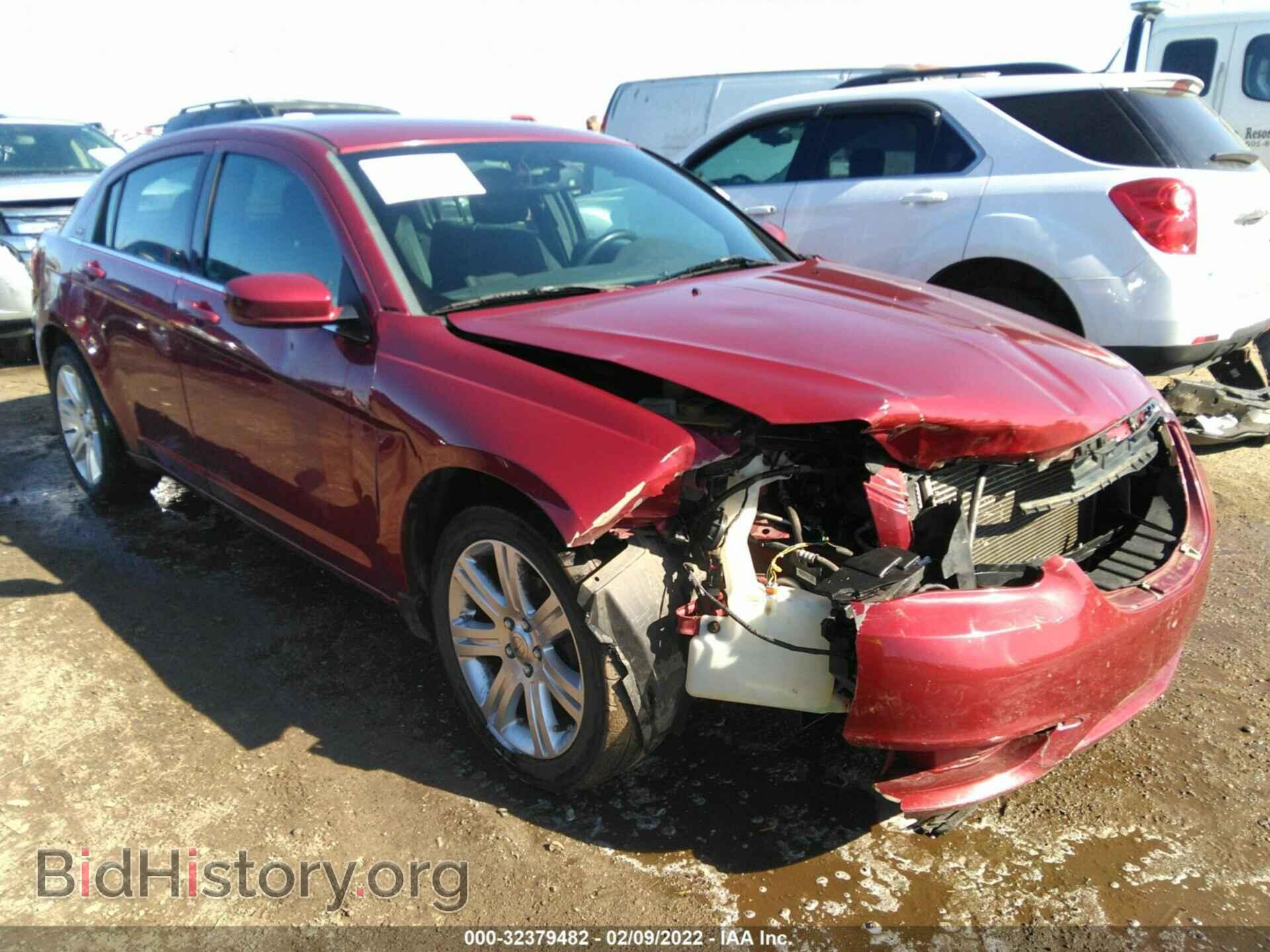 Photo 1C3CCBBB4DN513098 - CHRYSLER 200 2013