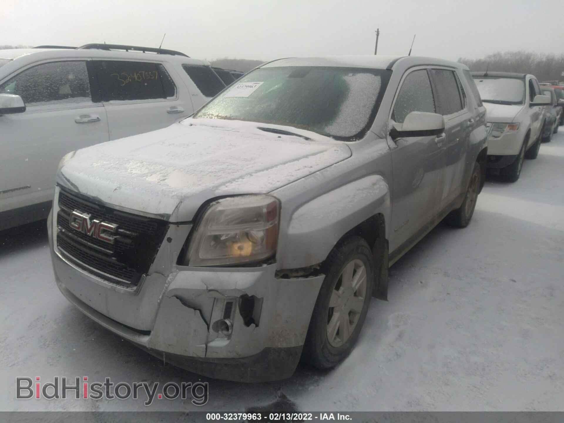 2010 GMC TERRAIN - VIN: 2CTALBEW2A6286547 - Photo 2