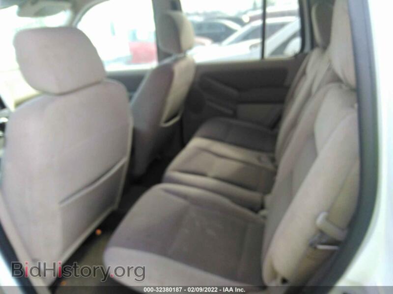 2007 Ford EXPLORER (VIN 1FMEU63E57UB72236) — photo 8 of 11