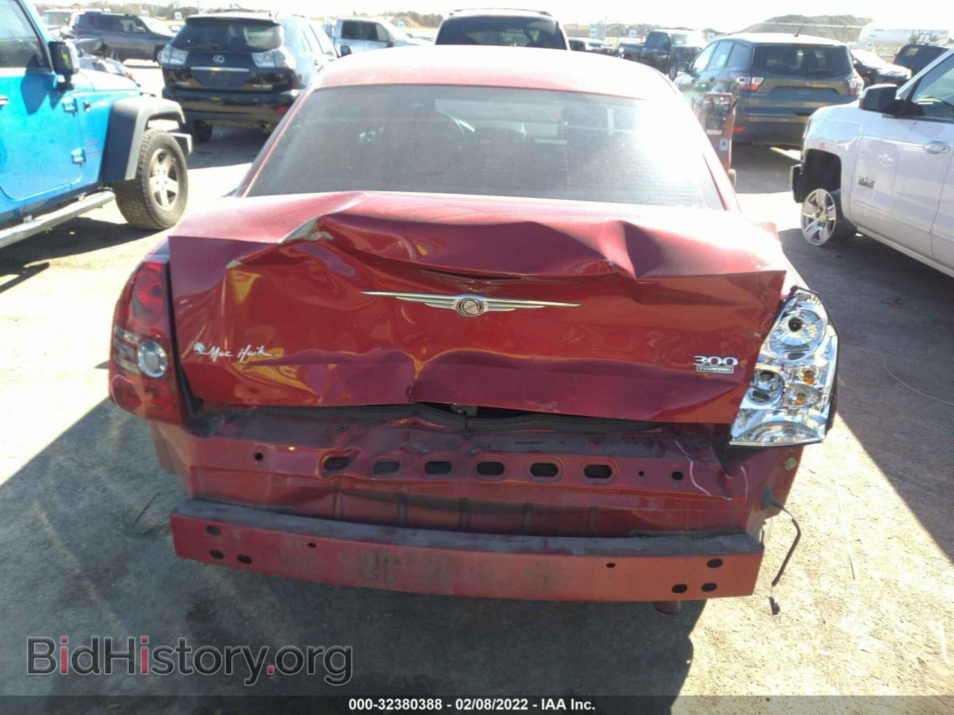 2010 CHRYSLER 300 - VIN: 2C3CA4CD5AH114982 - Фото 6