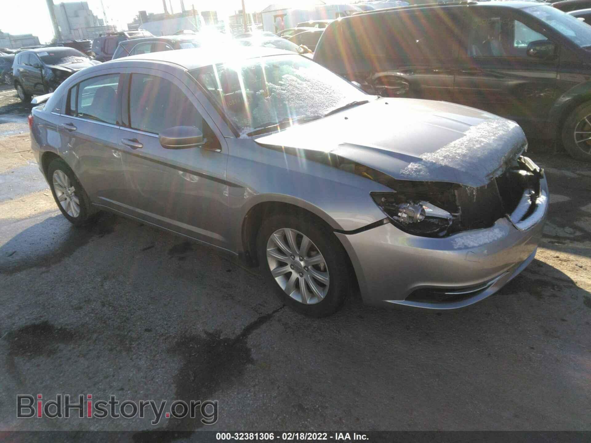 Фотография 1C3CCBBB7DN615110 - CHRYSLER 200 2013